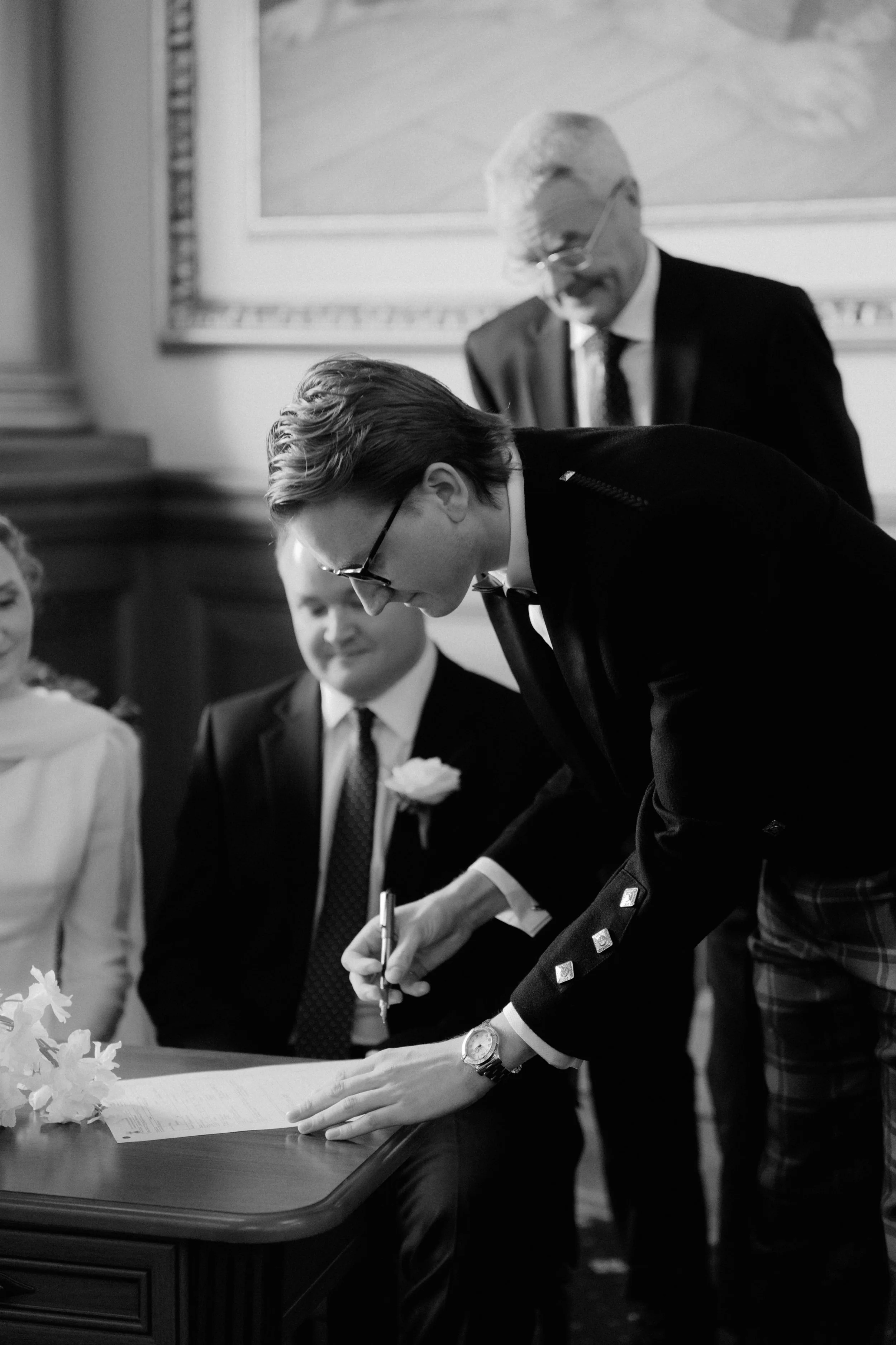 Edinburgh City Chambers European Room March Wedding 35.jpg
