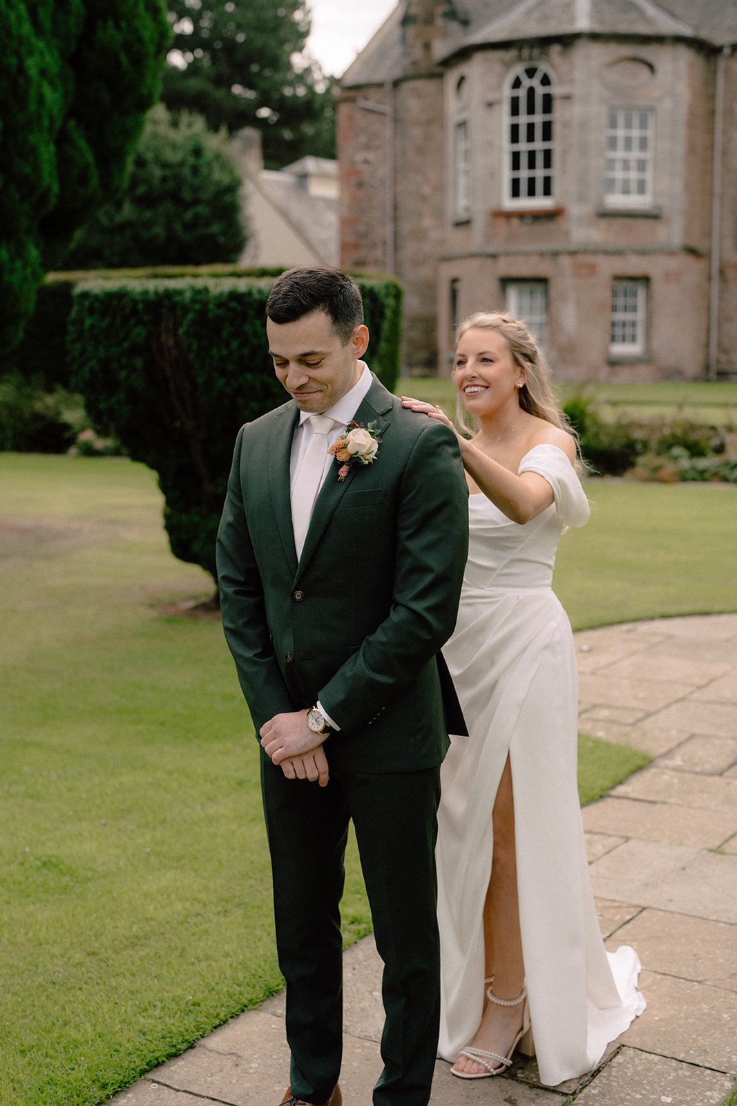 Gilmerton House Wedding First Look 2.jpg