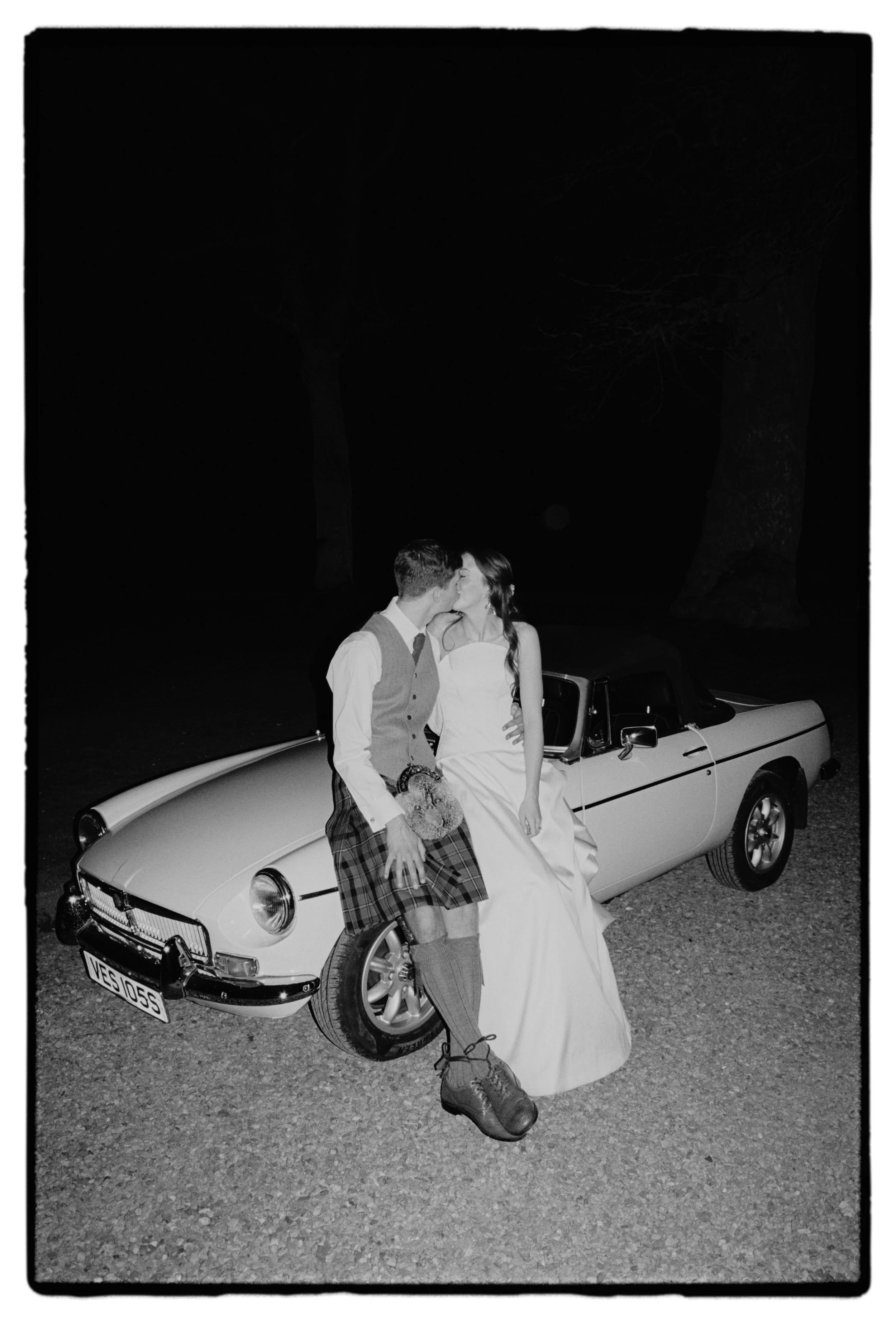 Winton Castle Wedding Photography - Digital & Film 140.jpg