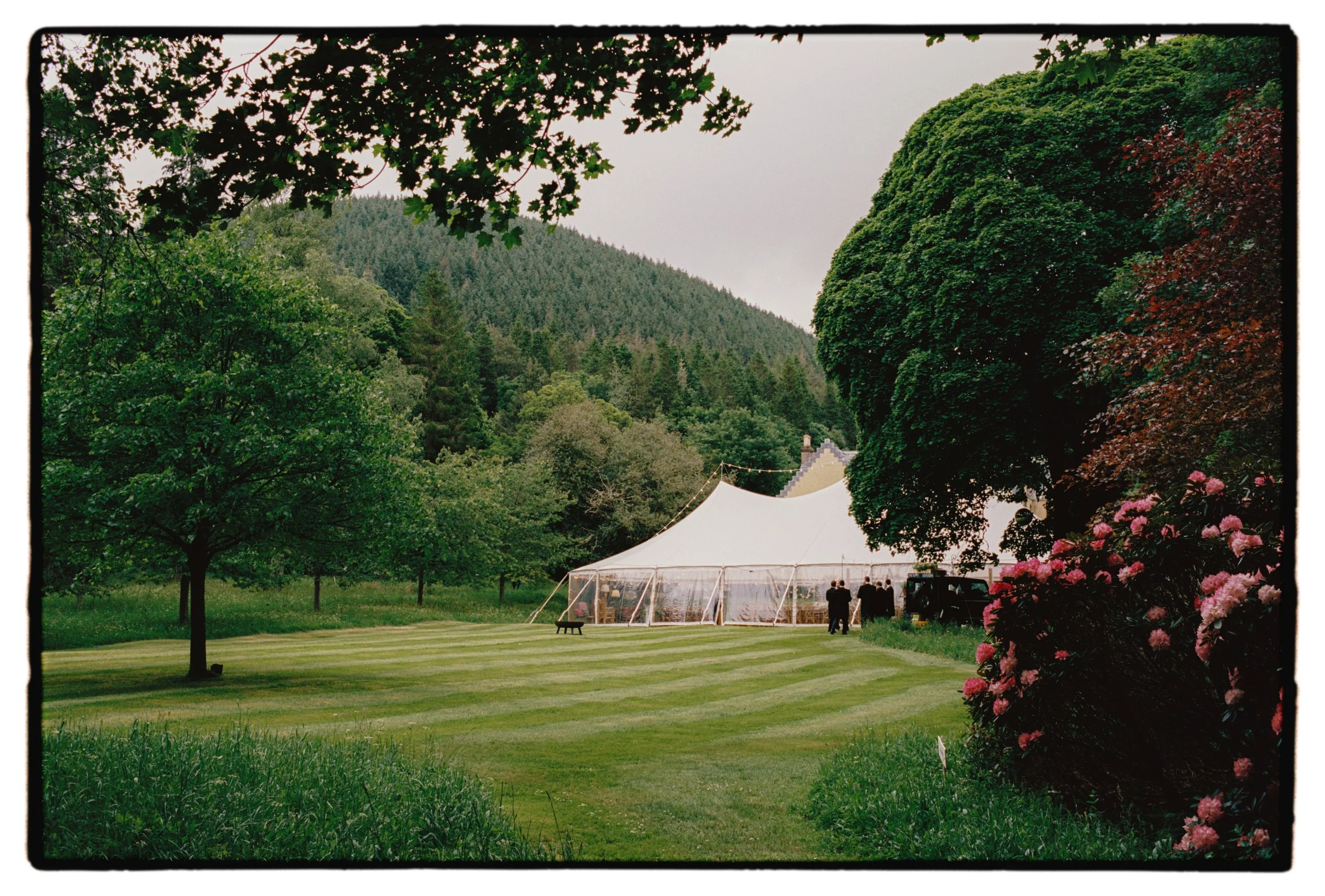 Scottish Borders Garden Wedding Photography 3.jpg