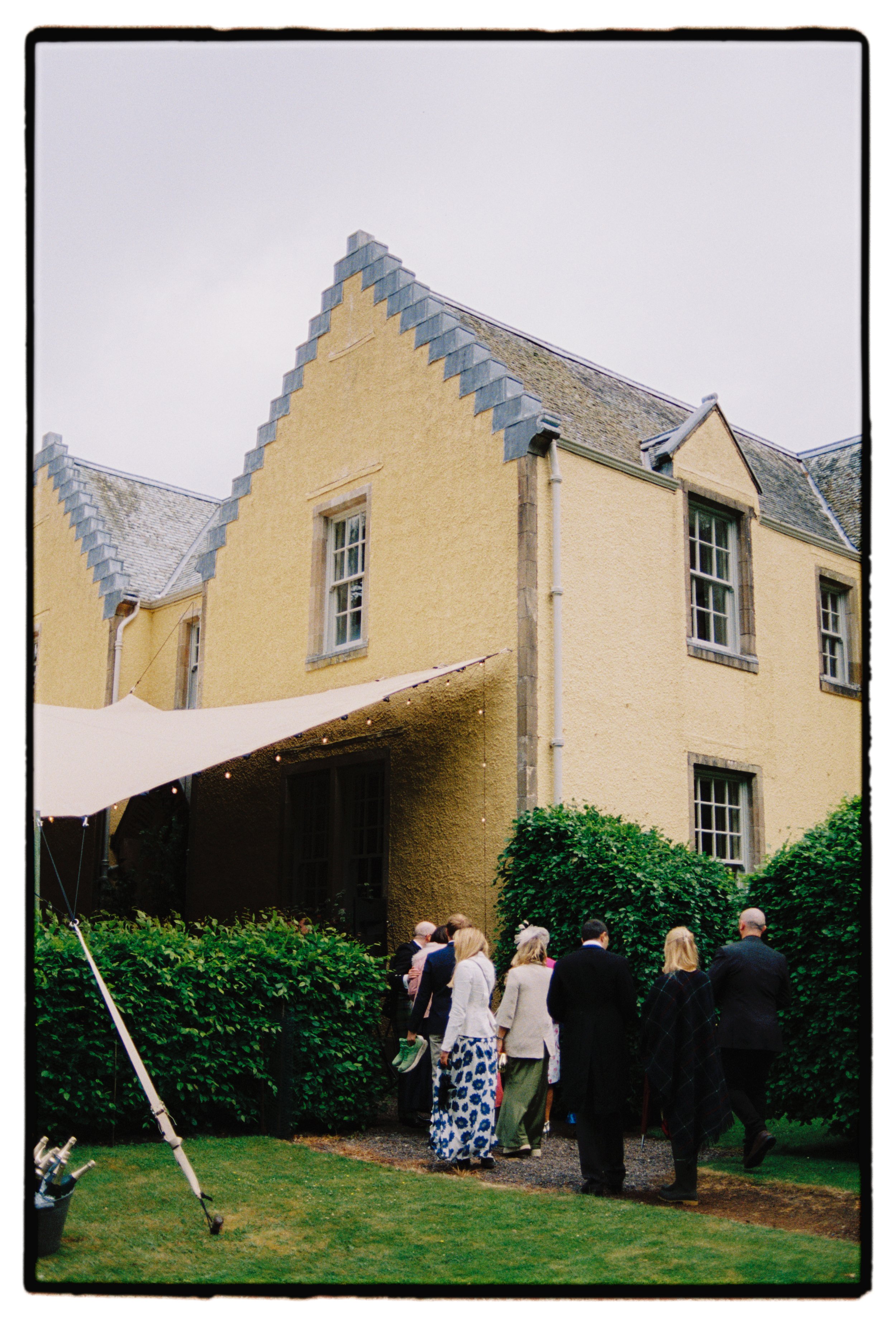 Scottish Borders Garden Wedding Photography 25.jpg