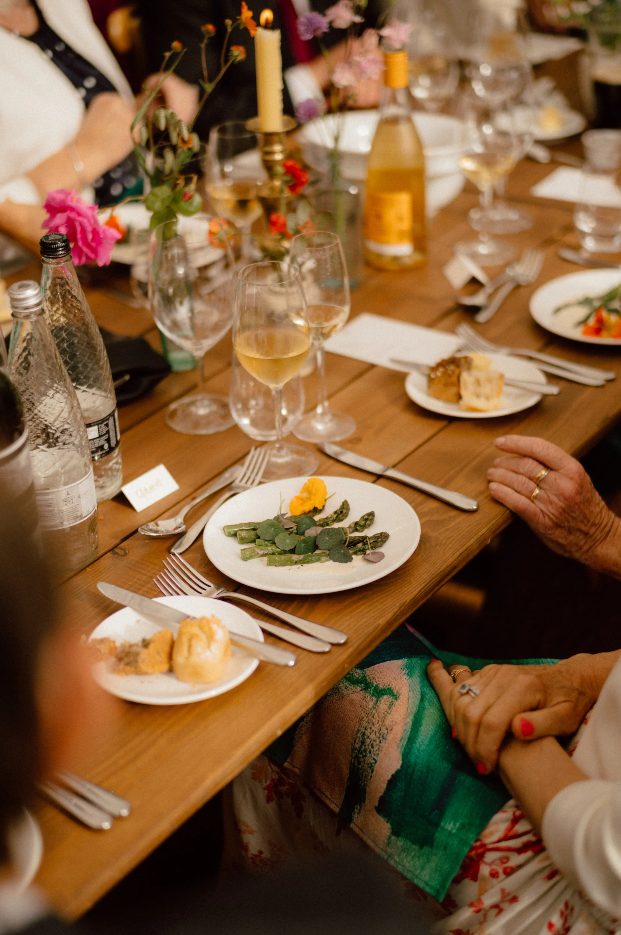 Scottish Borders Garden Wedding Photography 101.jpg
