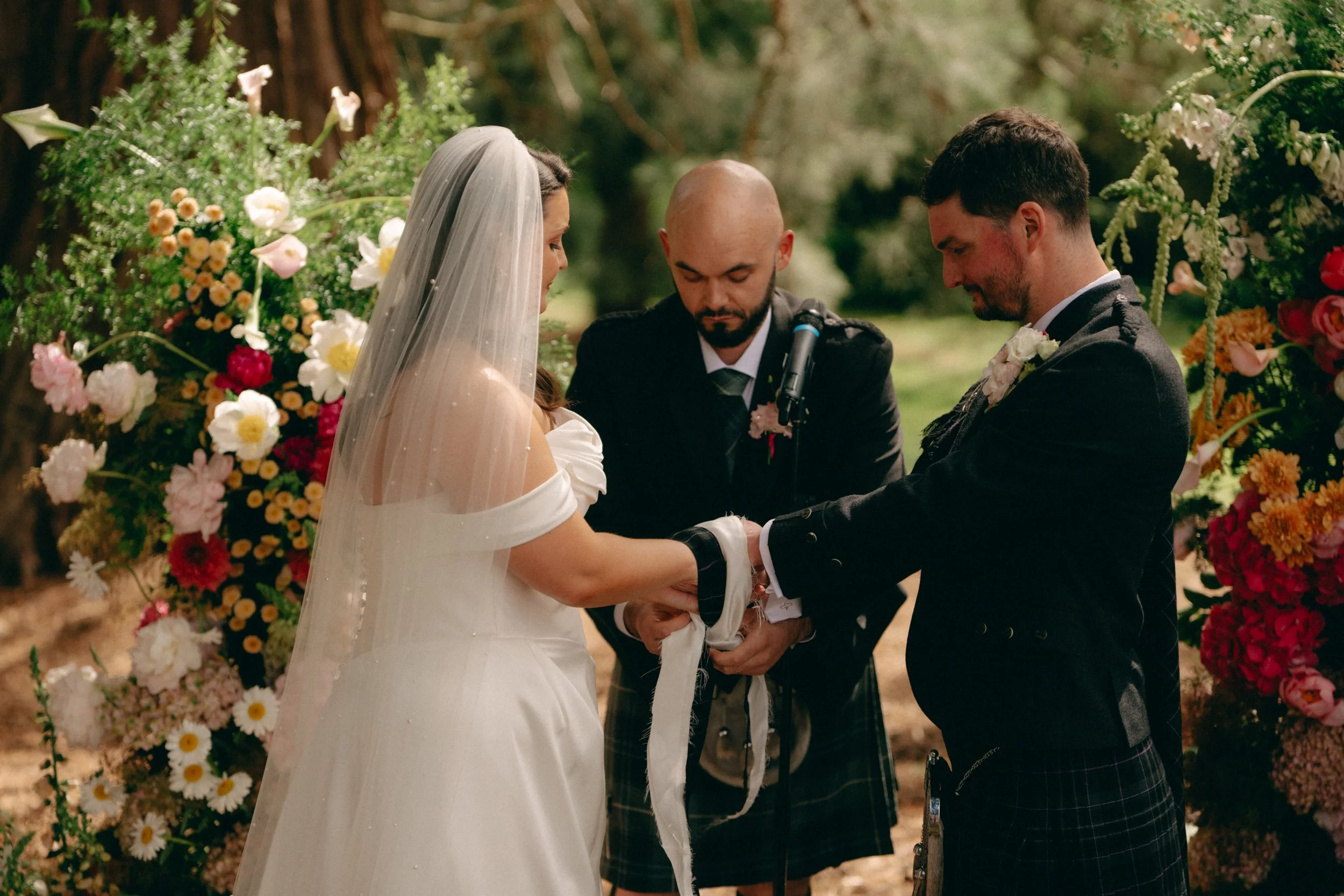 Outdoor Ceremony at Gilmerton House 22.jpg