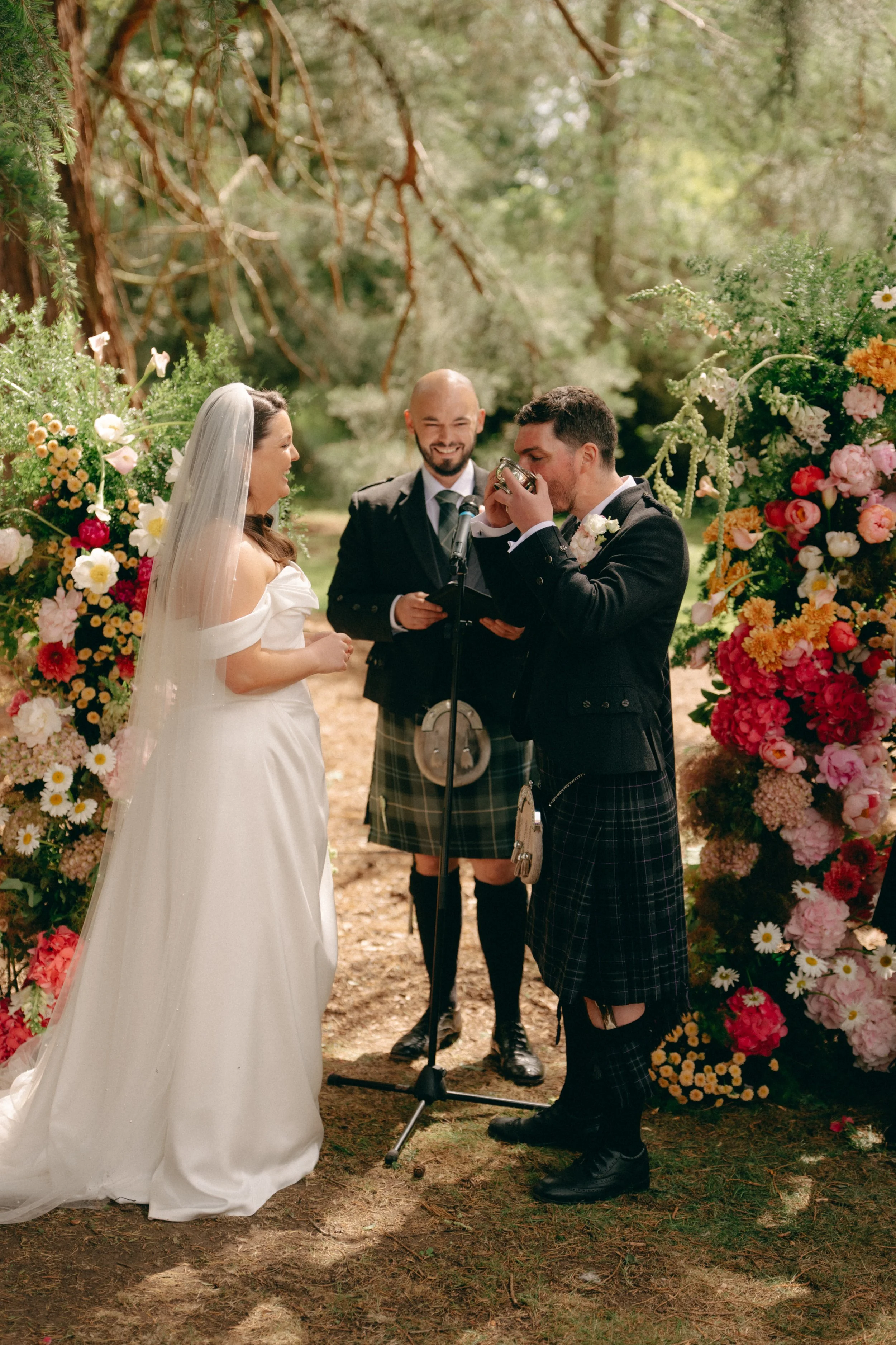 Outdoor Ceremony at Gilmerton House 24.jpg