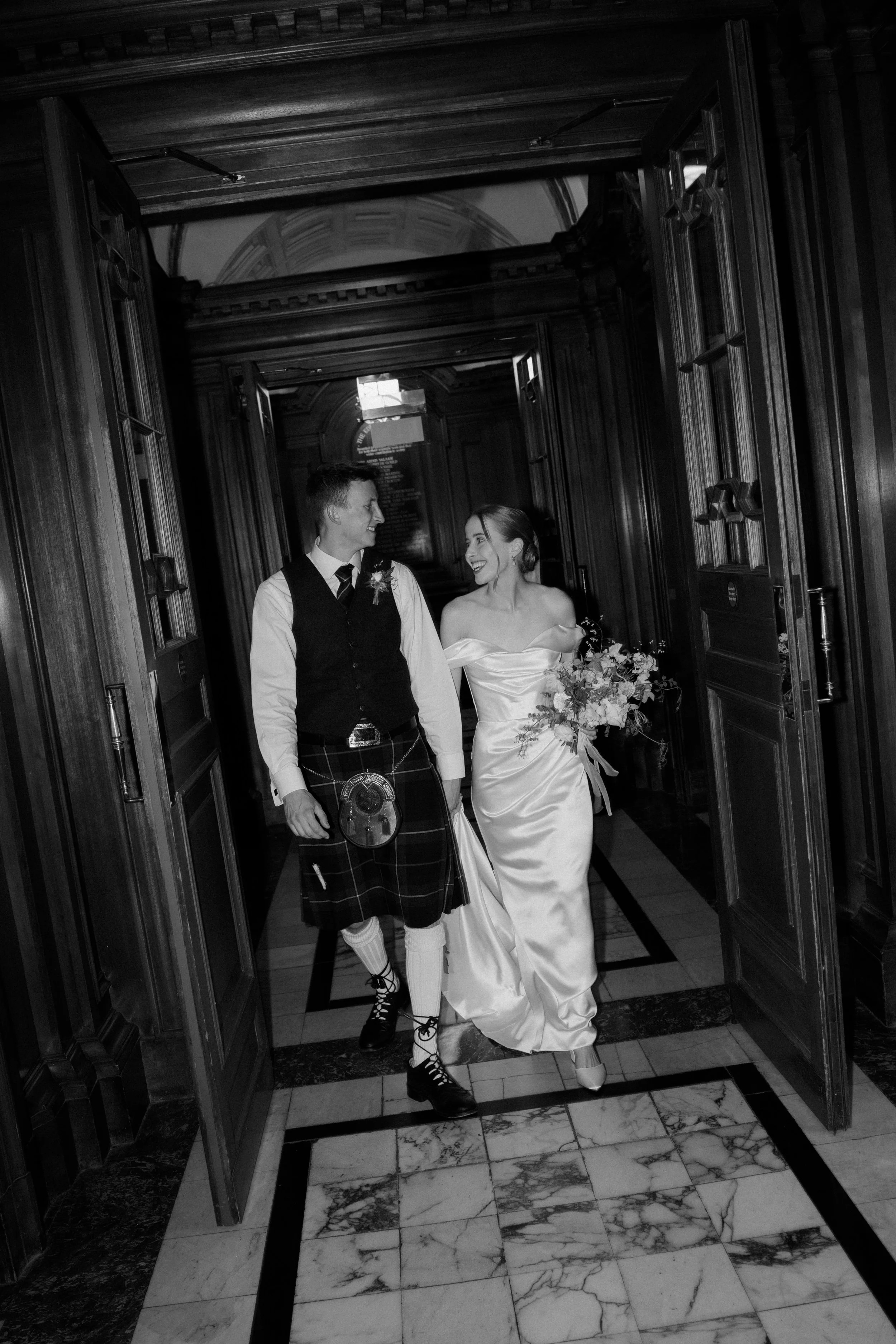Edinburgh City Chambers Eurpoean Room Wedding Photography 2.jpg