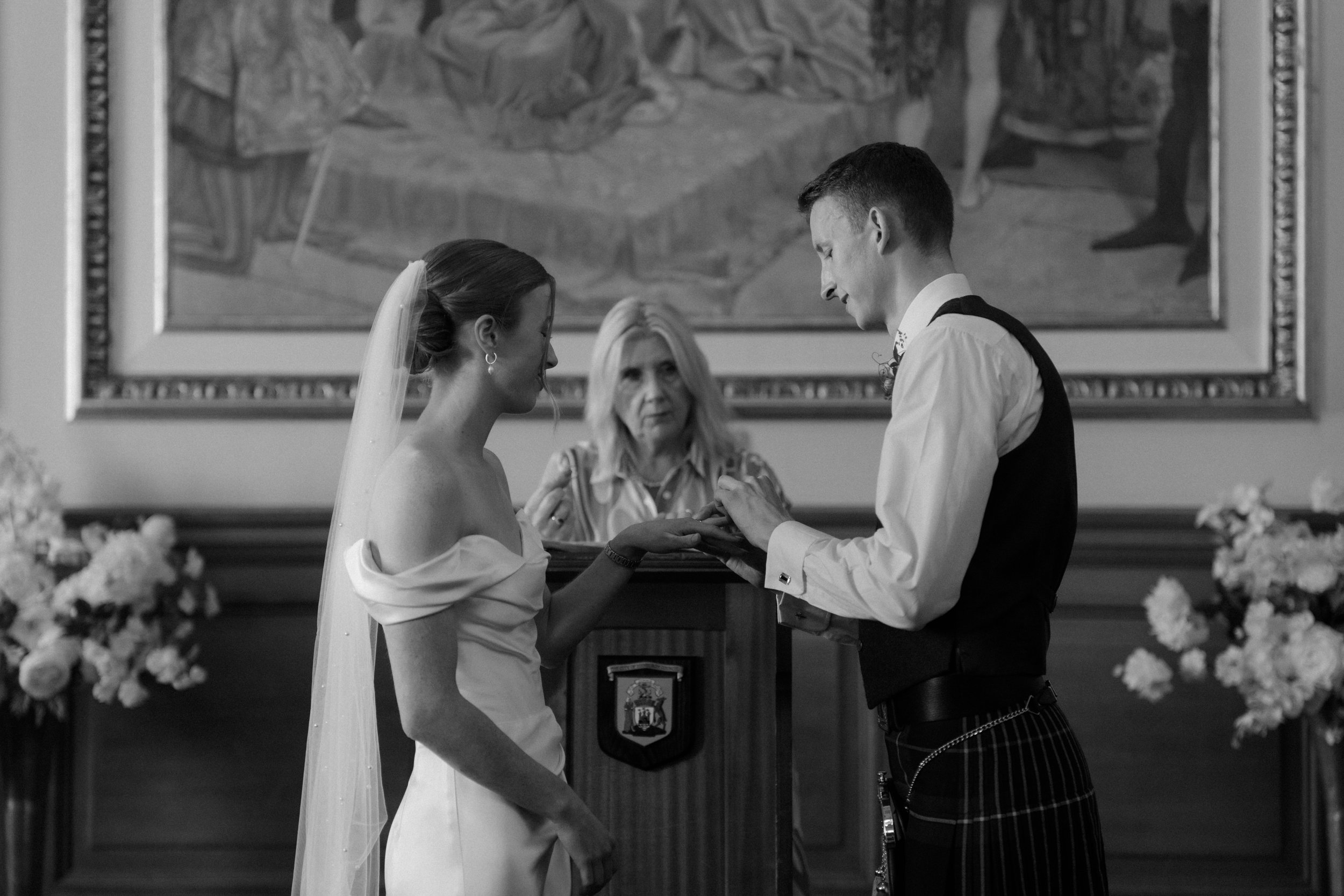 Edinburgh City Chambers Eurpoean Room Wedding Photography 23.jpg
