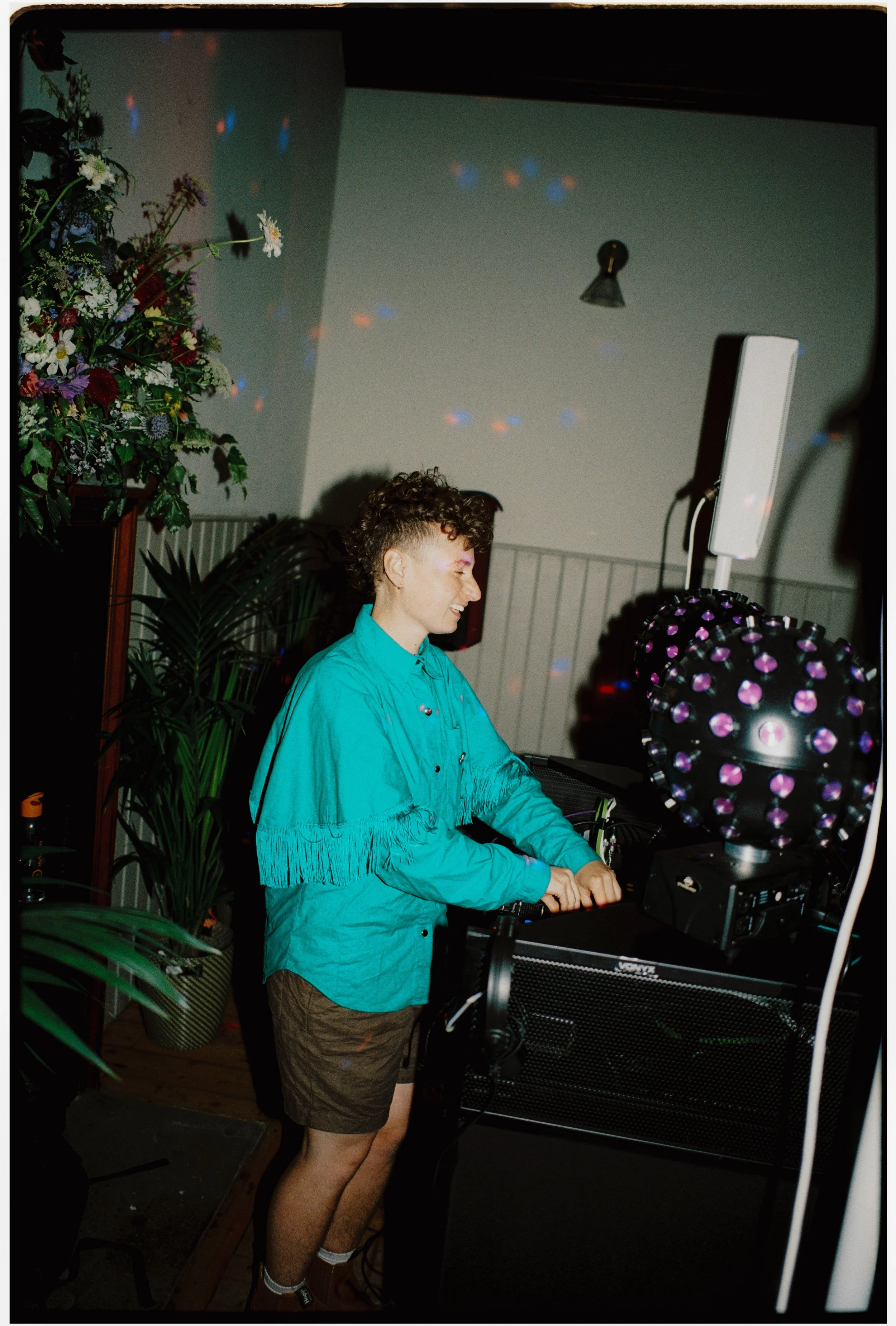 Gilmerton House Music Room Wedding on Digital and Film 146.jpg