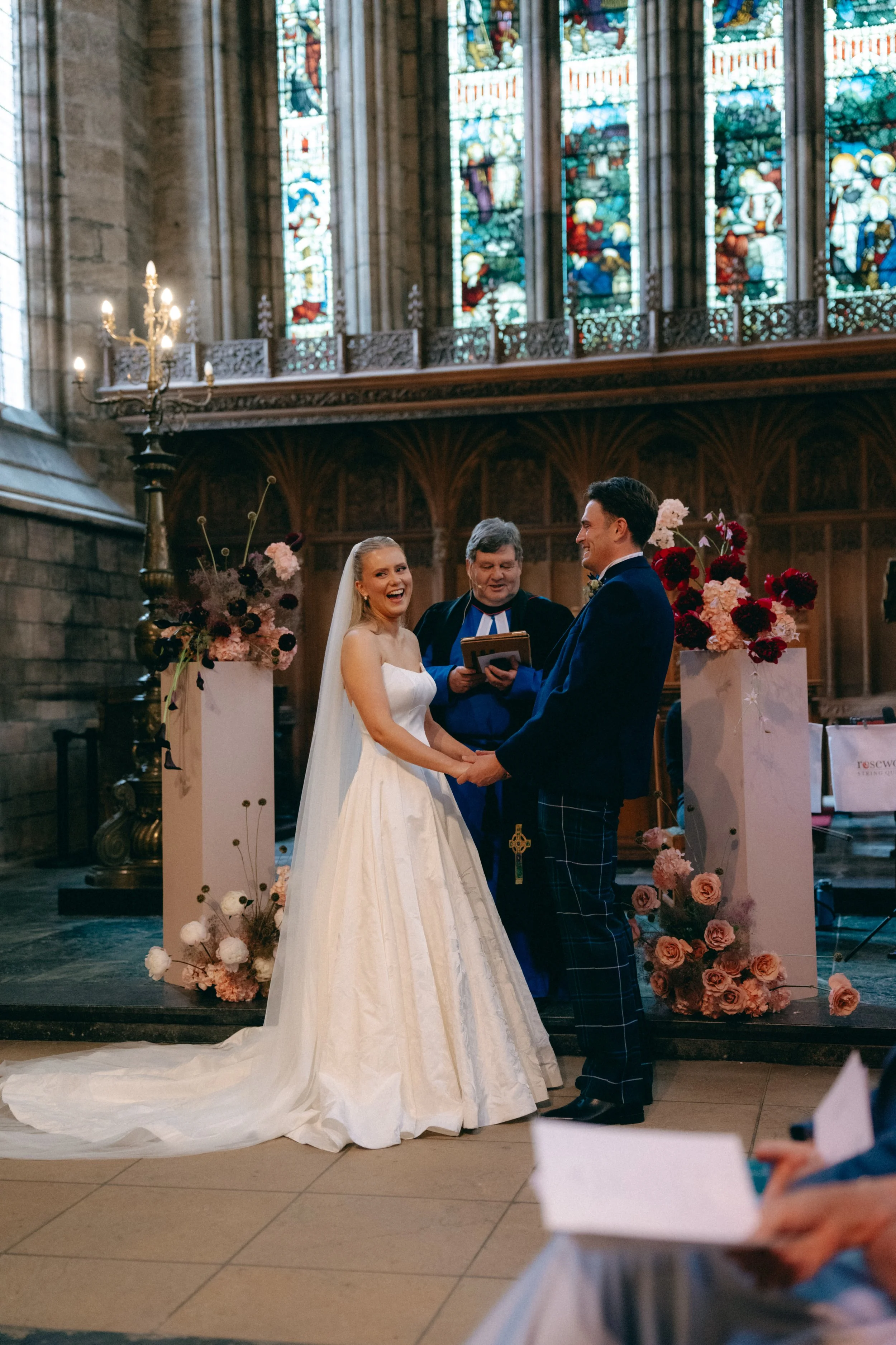 Dunblane Cathedral Wedding 29.jpg
