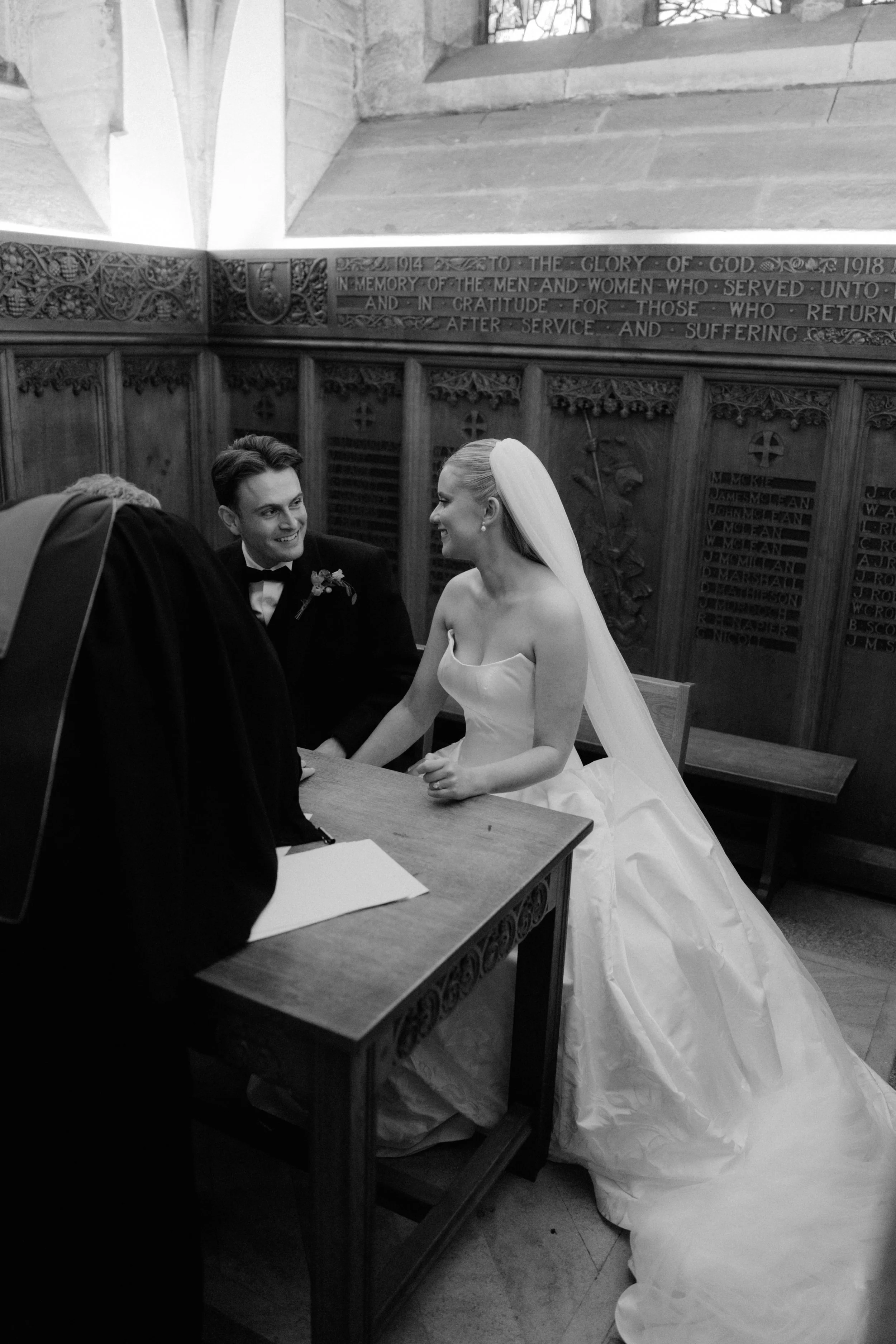 Dunblane Cathedral Wedding 31.jpg