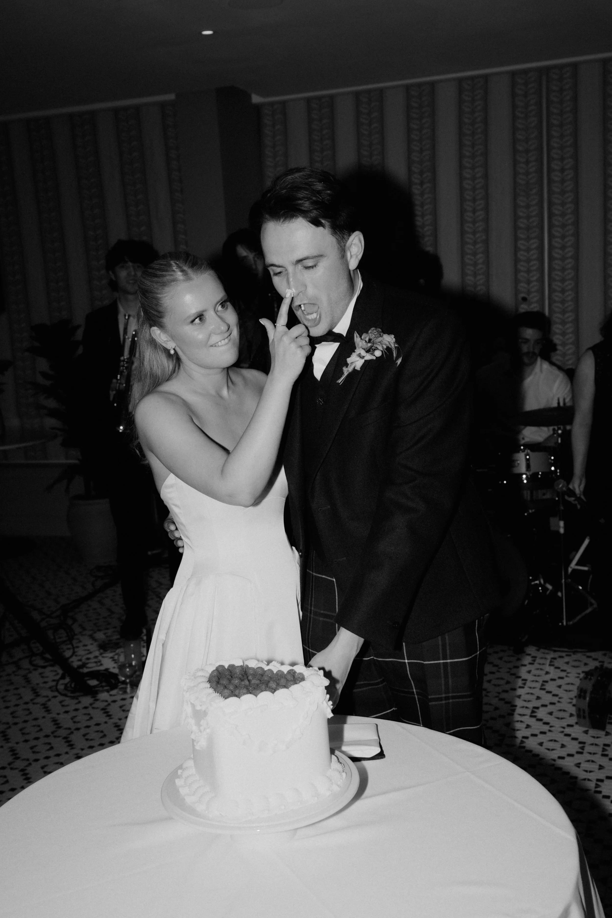 Cromlix Hotel Wedding Photography 27.jpg