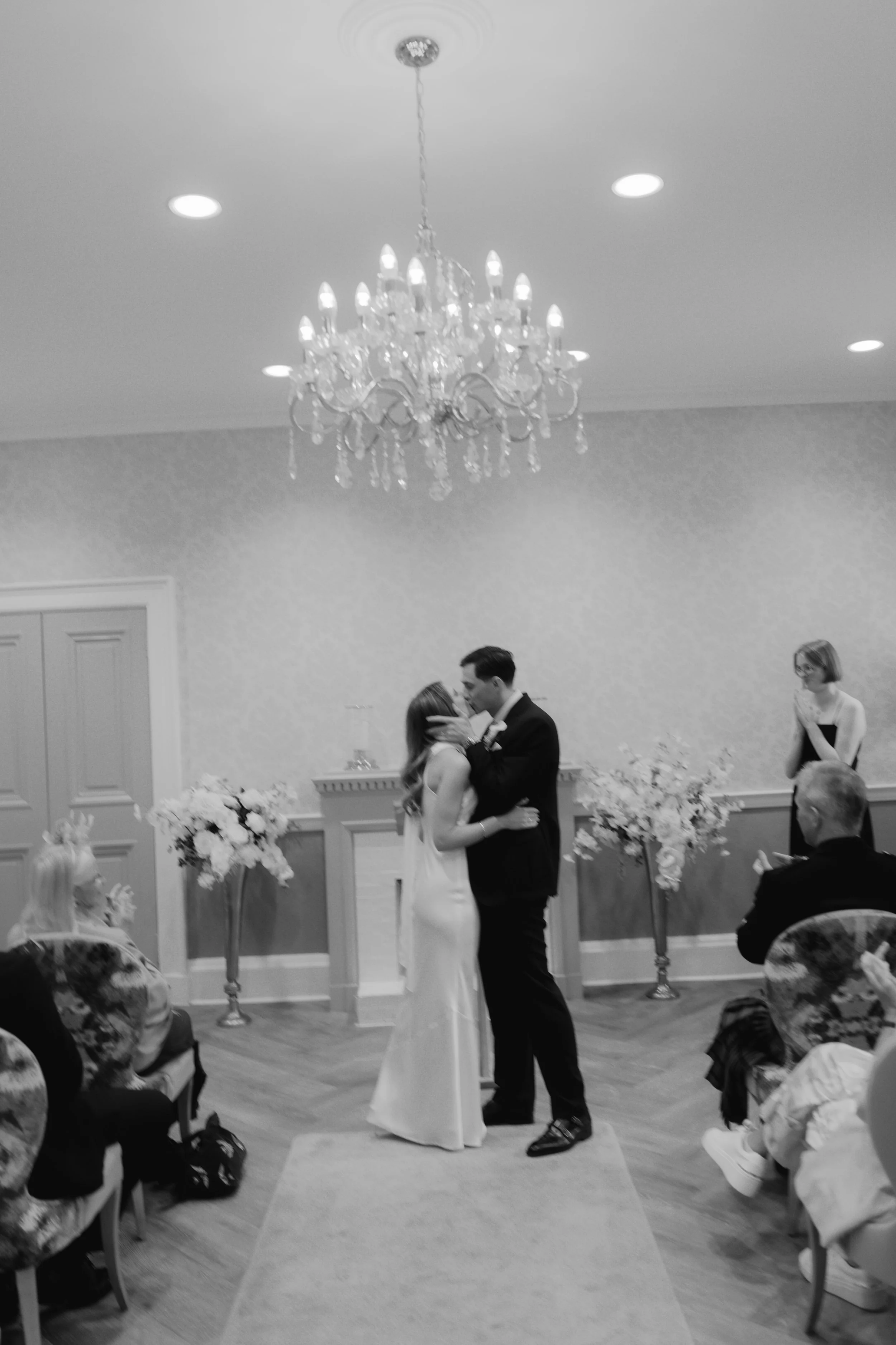Alexander Suite City Chambers Wedding 16.jpg