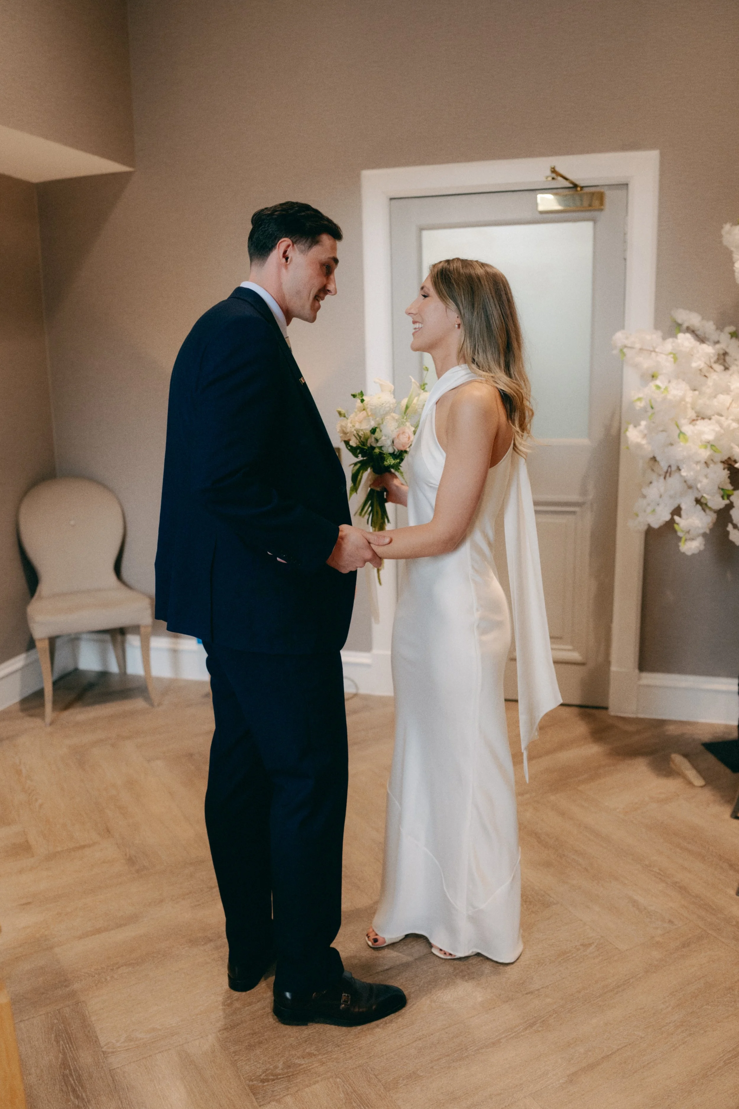 Alexander Suite City Chambers Wedding 19.jpg