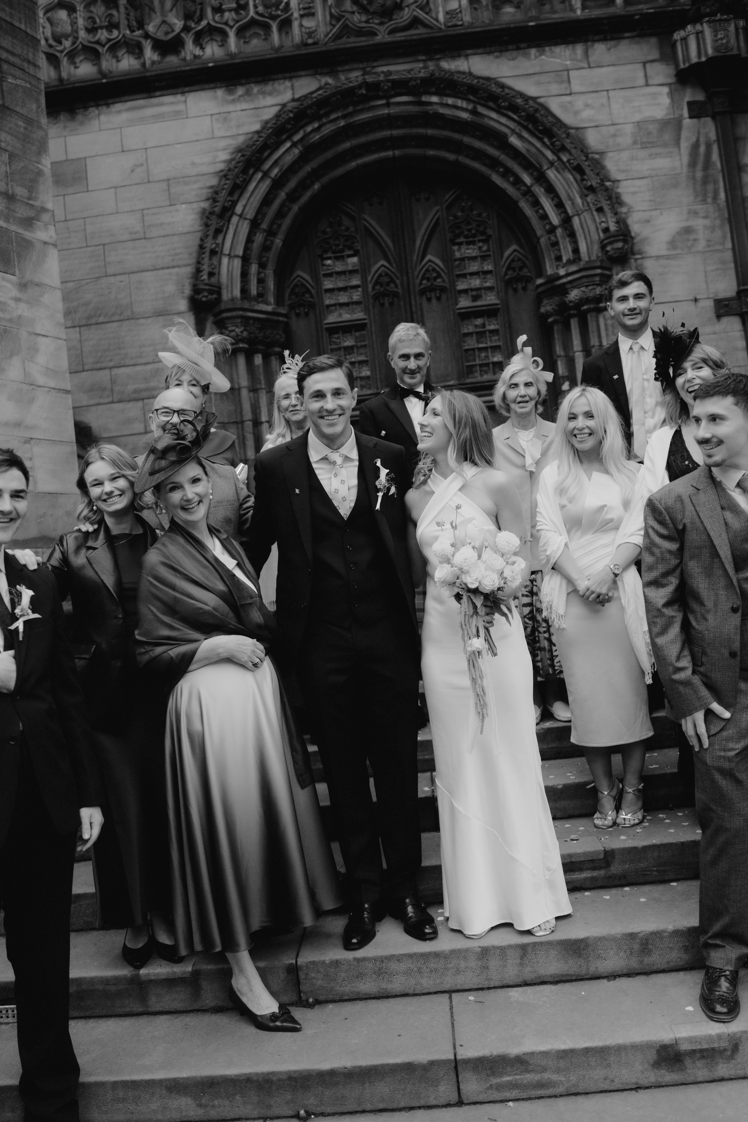 Edinburgh Old Town Wedding Family Photos 5.jpg
