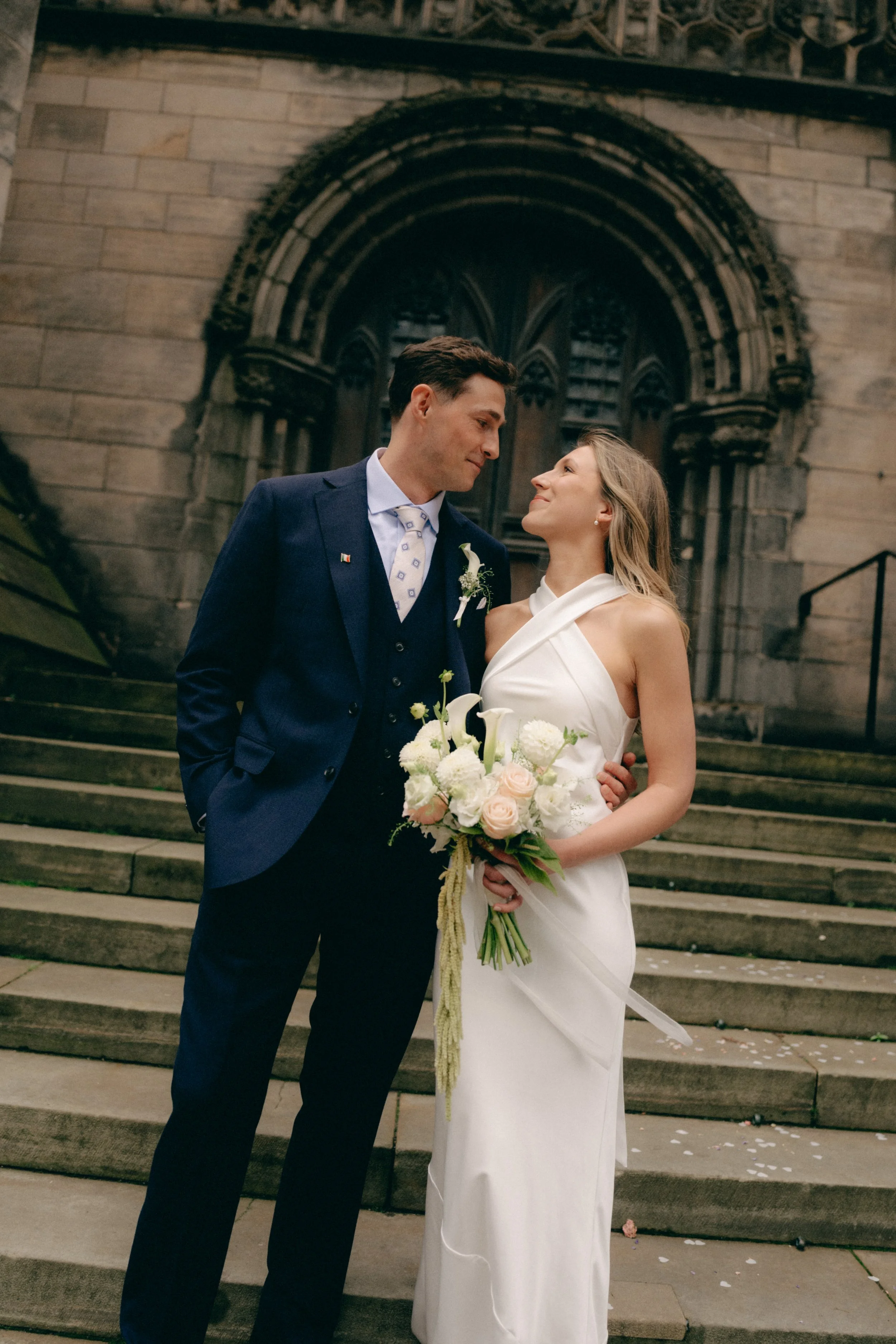 Relaxed Wedding Photography in Edinburgh 1.jpg