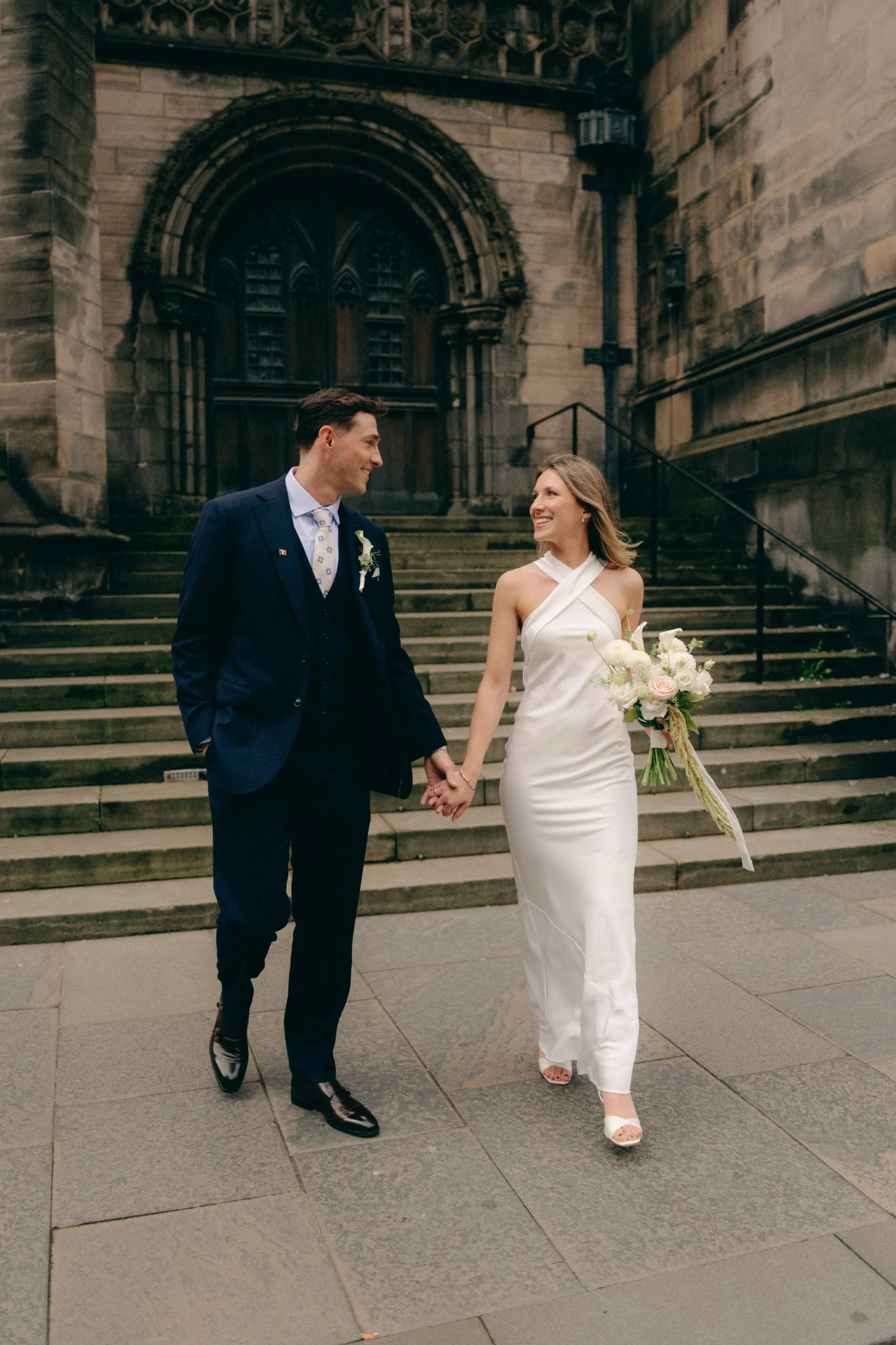 Relaxed Wedding Photography in Edinburgh 5.jpg