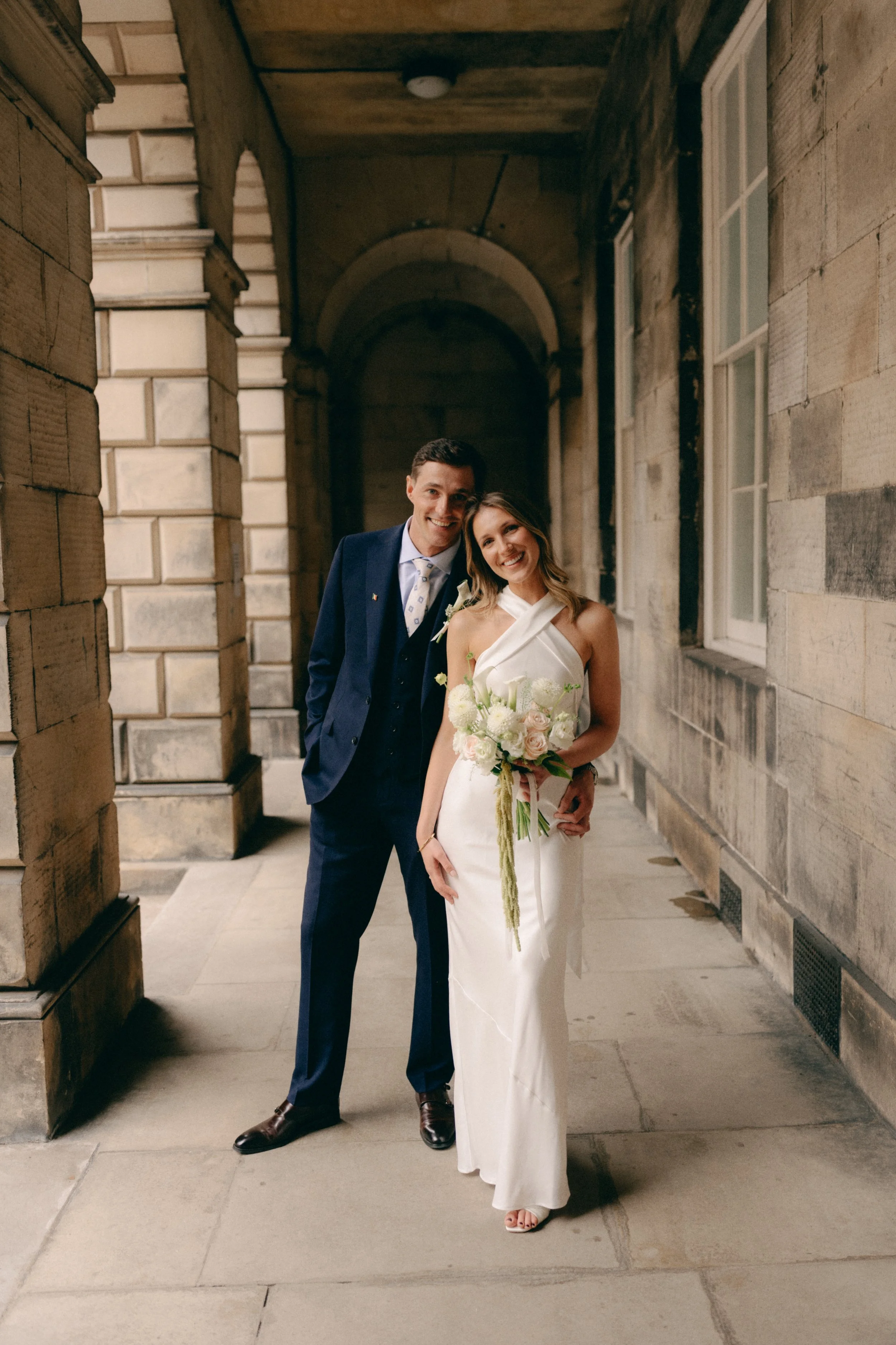 Relaxed Wedding Photography in Edinburgh 11.jpg