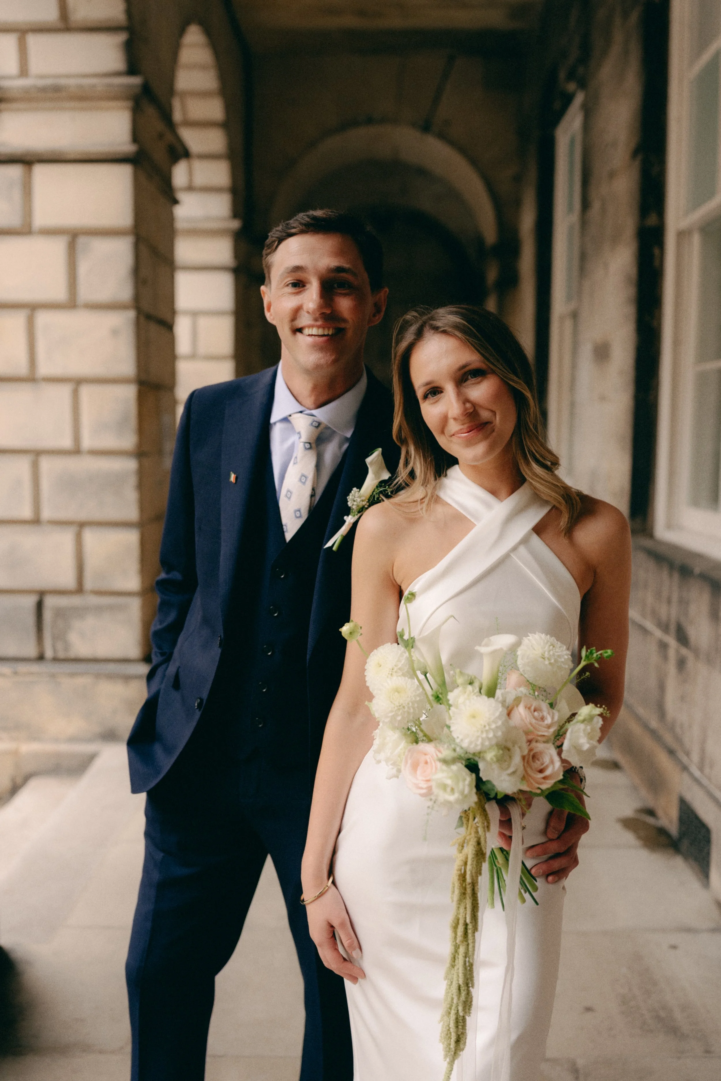 Relaxed Wedding Photography in Edinburgh 12.jpg