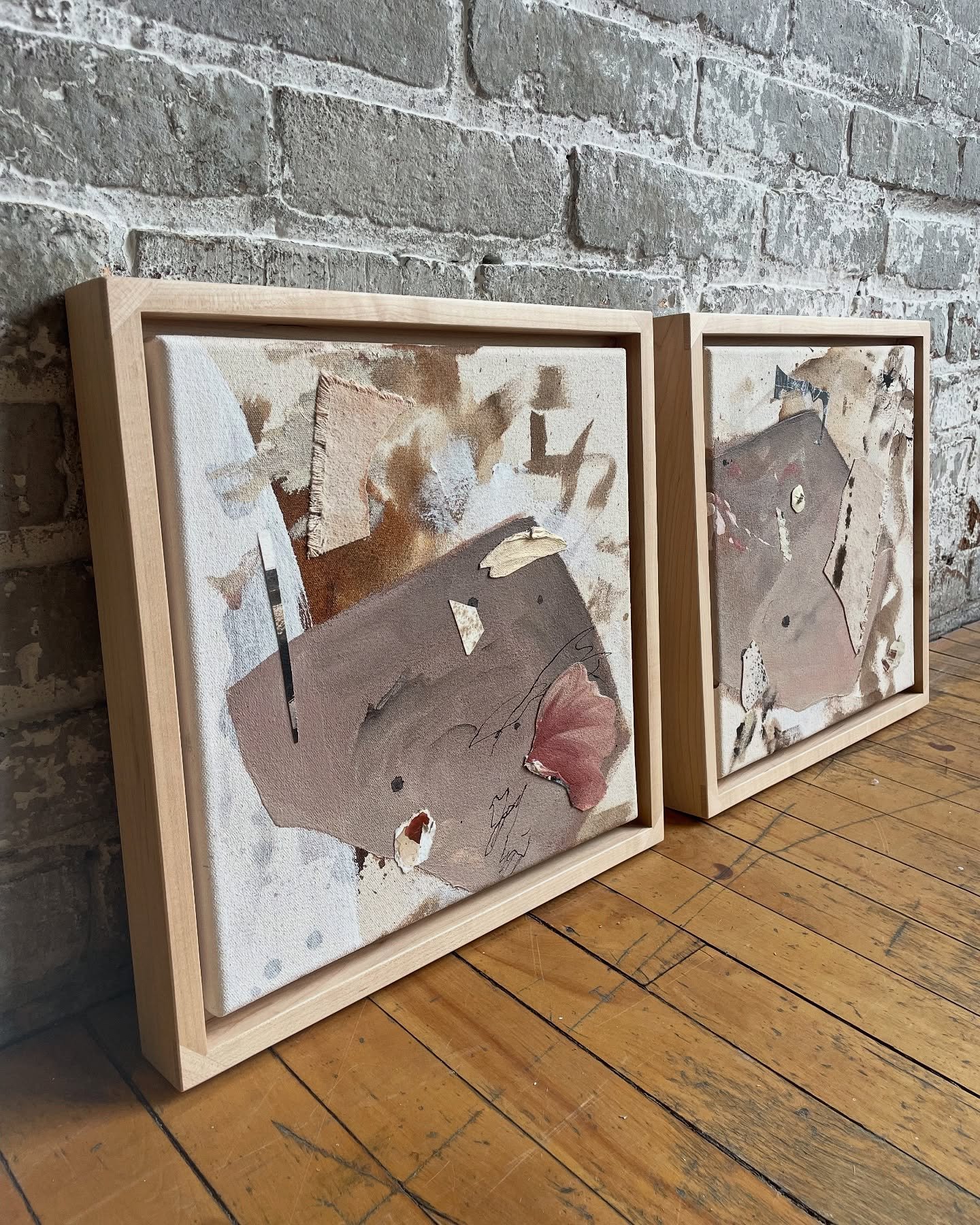 I have artwork in the Summer Show at @kickernickgallery! Opening night is this Thursday June 12, 6-8pm. Tickets are on their website! 

&lsquo;Tactile&rsquo; (image 2)
Acrylic paint and ink, india ink, walnut dye, paper
13 3/4&rdquo; x 13 3/4&rdquo;
