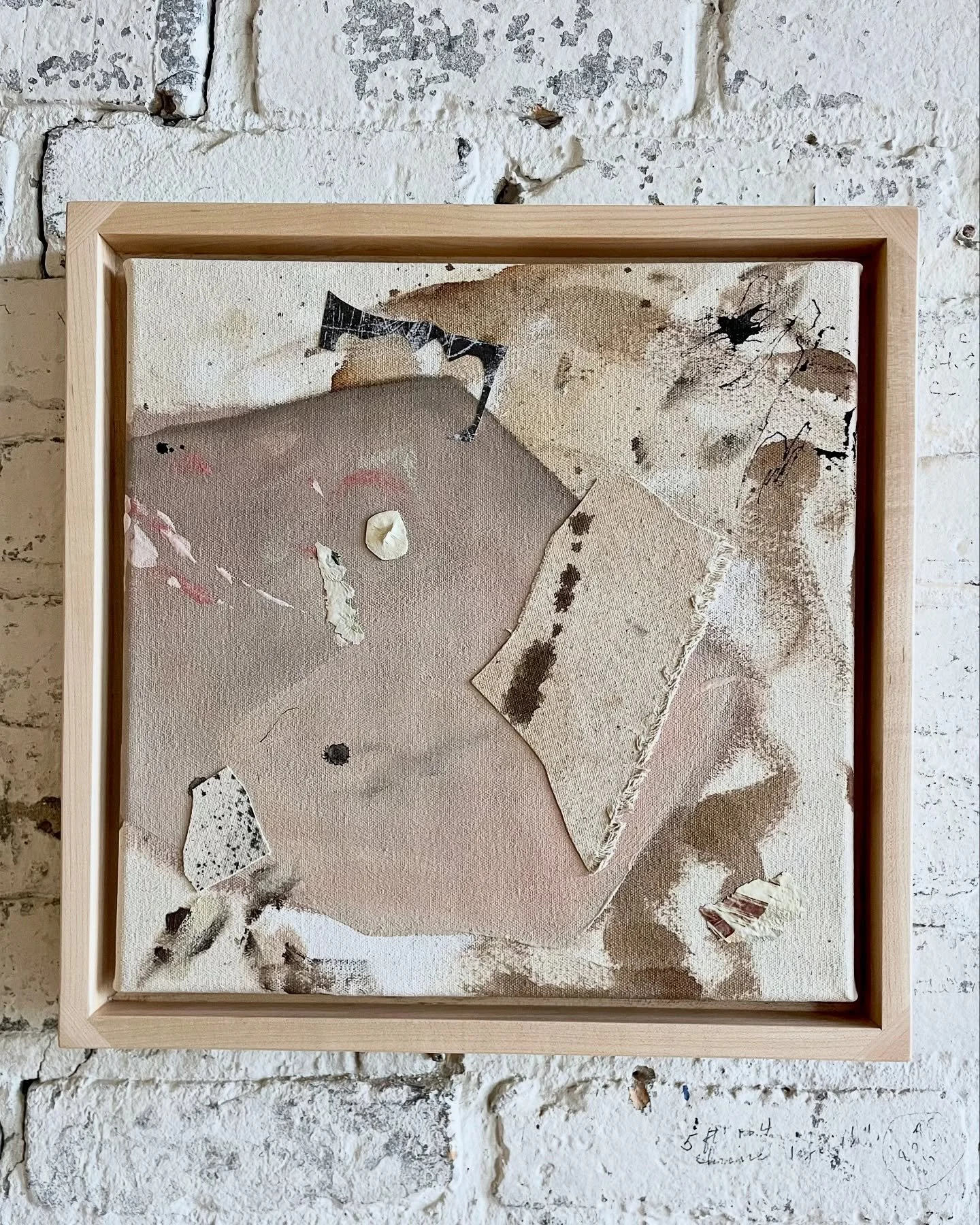 This little beauty is available! Dm if interested or come see it at Fall Open Studios Nov. 14-16. Mark your Calendar for this exciting event at the @casketarts building. 
✨Studio 200✨ 

&lsquo;Earthbound&rsquo;
Acrylic paint and ink, india ink, natur