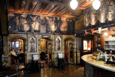 The City of London Pubs Walking Tour