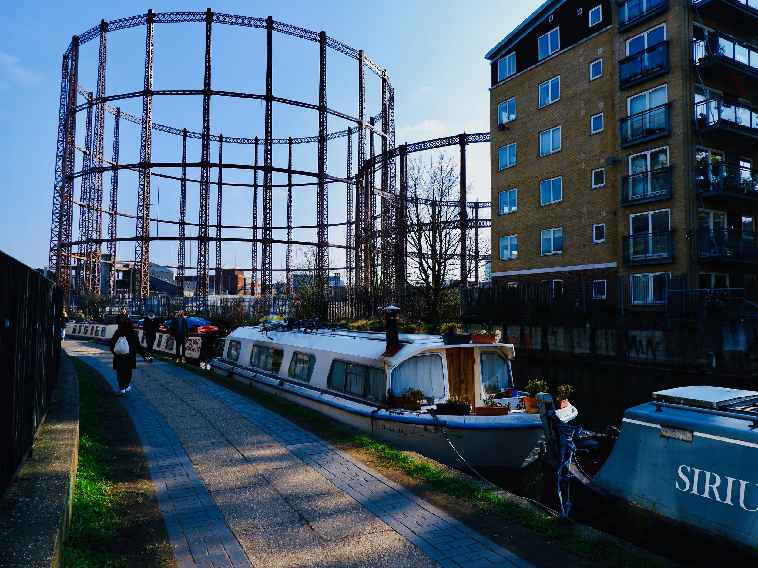 Regent's Canal walking tour
