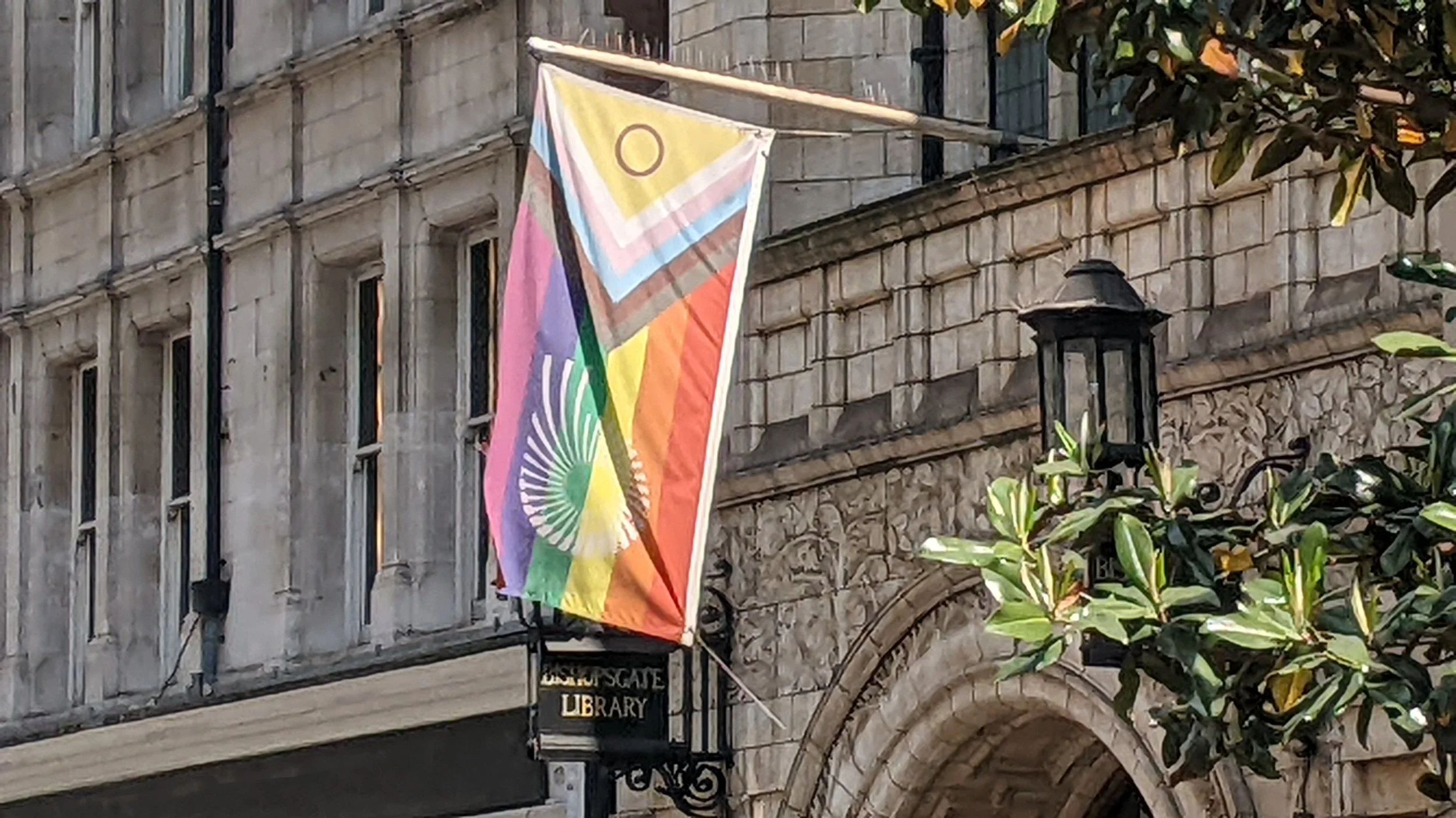 Queer shelves: LGBTQ literary activists in London cycle tour