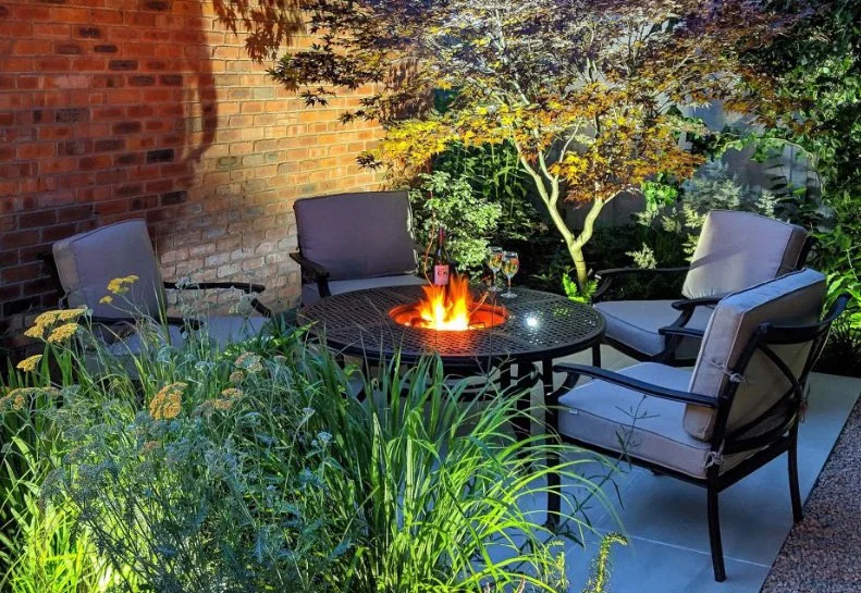Entertaining Firepit In a Wigan Garden