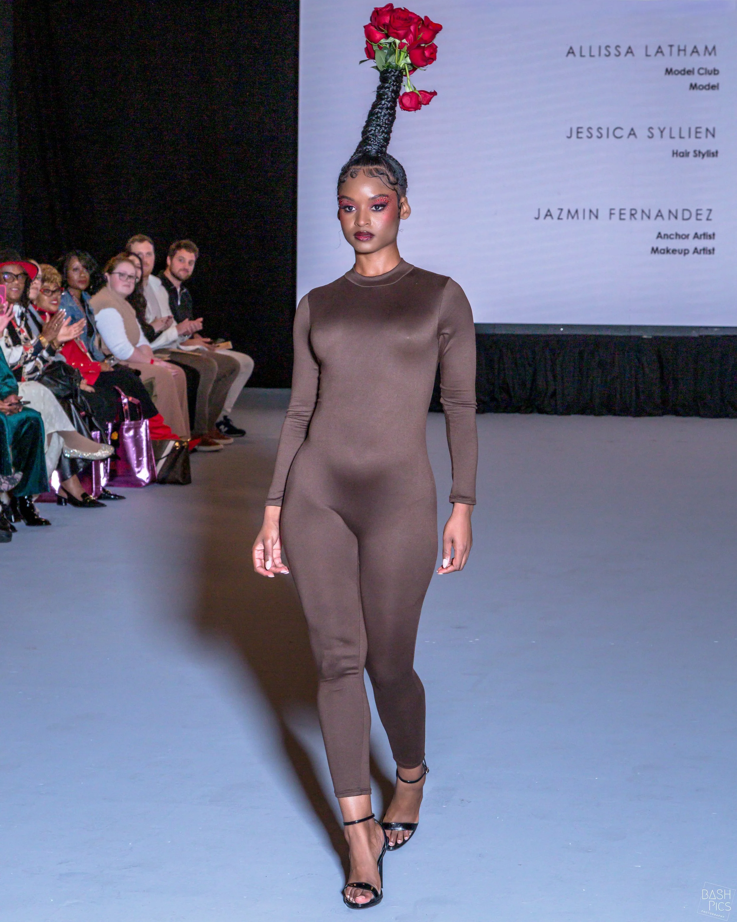 Texture Takes the Stage hair show by Erica Gomes and Sharita Payton

Photo by: Micah Holder
Hair by: Jessica Syllien
Makeup by: Jazmin Fernandez

editorial makeup artist, runway makeup artist, Boston makeup artist, beauty makeup artist, photoshoot, f