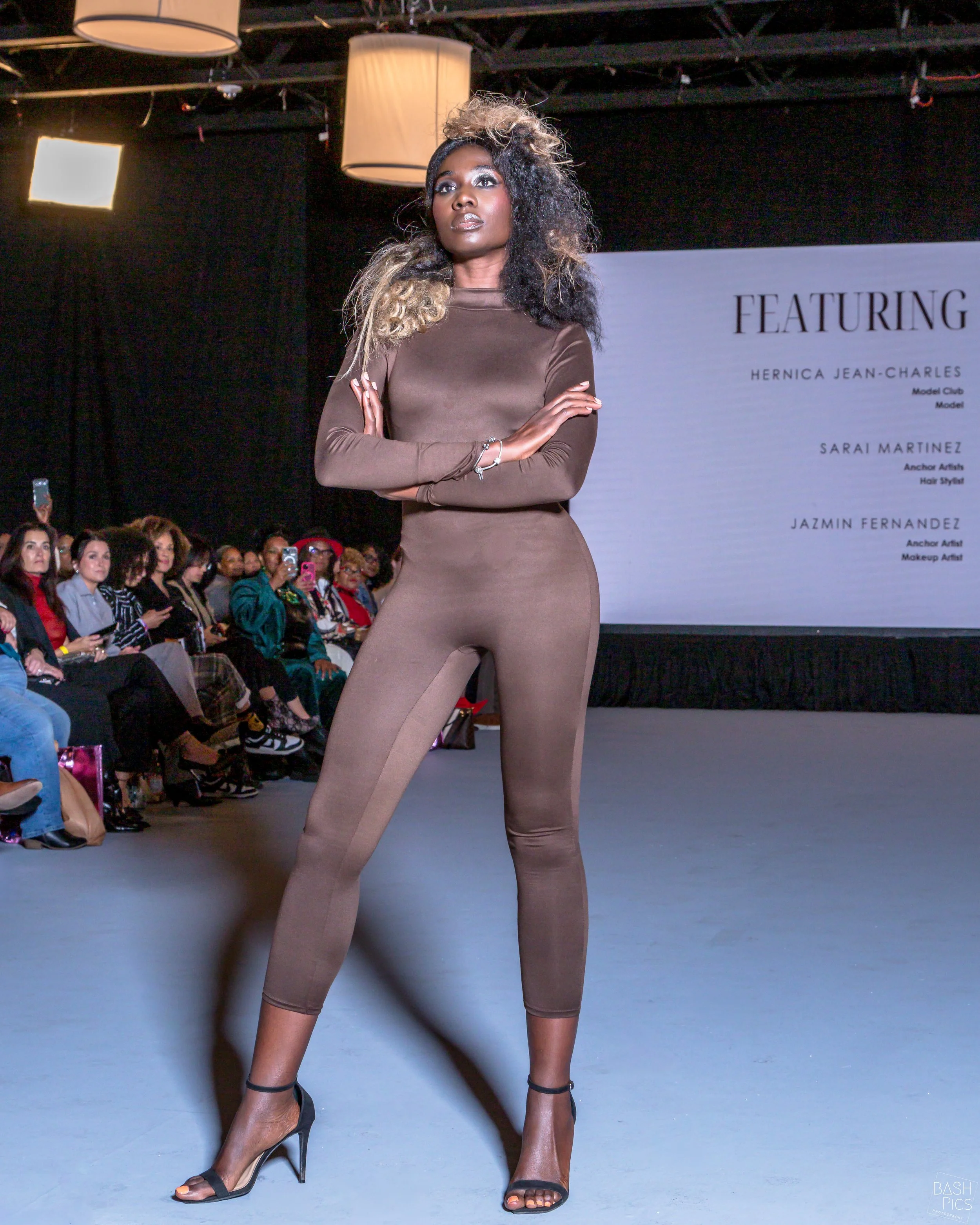 Texture Takes the Stage hair show by Erica Gomes and Sharita Payton

Photo by: Micah Holder
Hair by: Sarai Martinez
Makeup by: Jazmin Fernandez

editorial makeup artist, runway makeup artist, Boston makeup artist, beauty makeup artist, photoshoot, fa