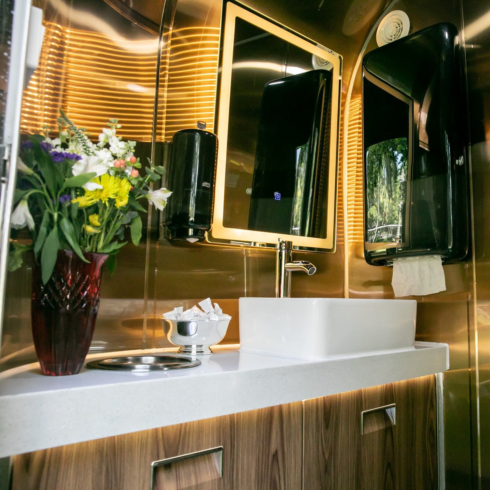 Shiny+Gold+Interior+Restroom+Rental.jpg