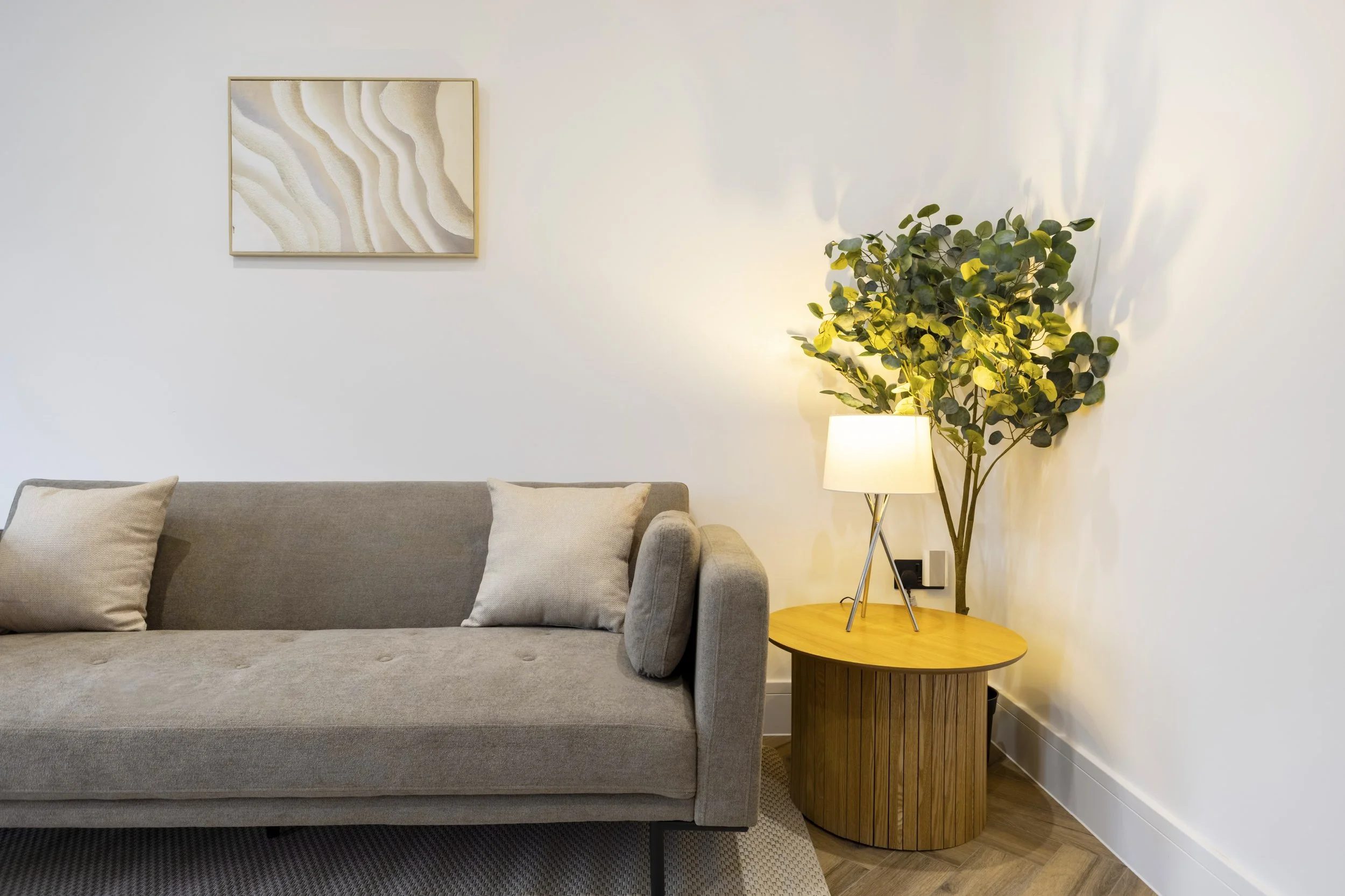 Beautiful designed service accommodation.