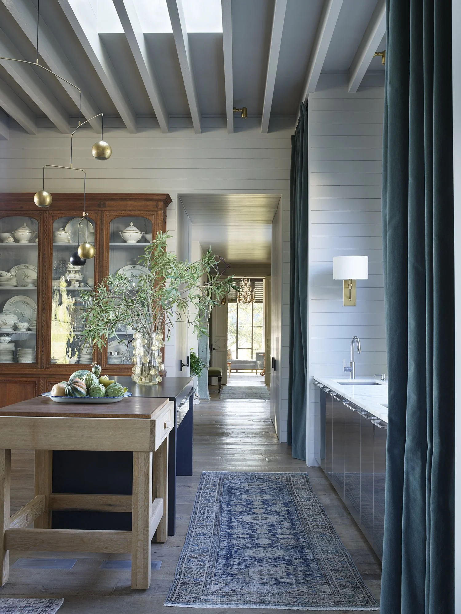 SU1082_McAlpine_Roland_Kitchen3_Hero copy.jpg