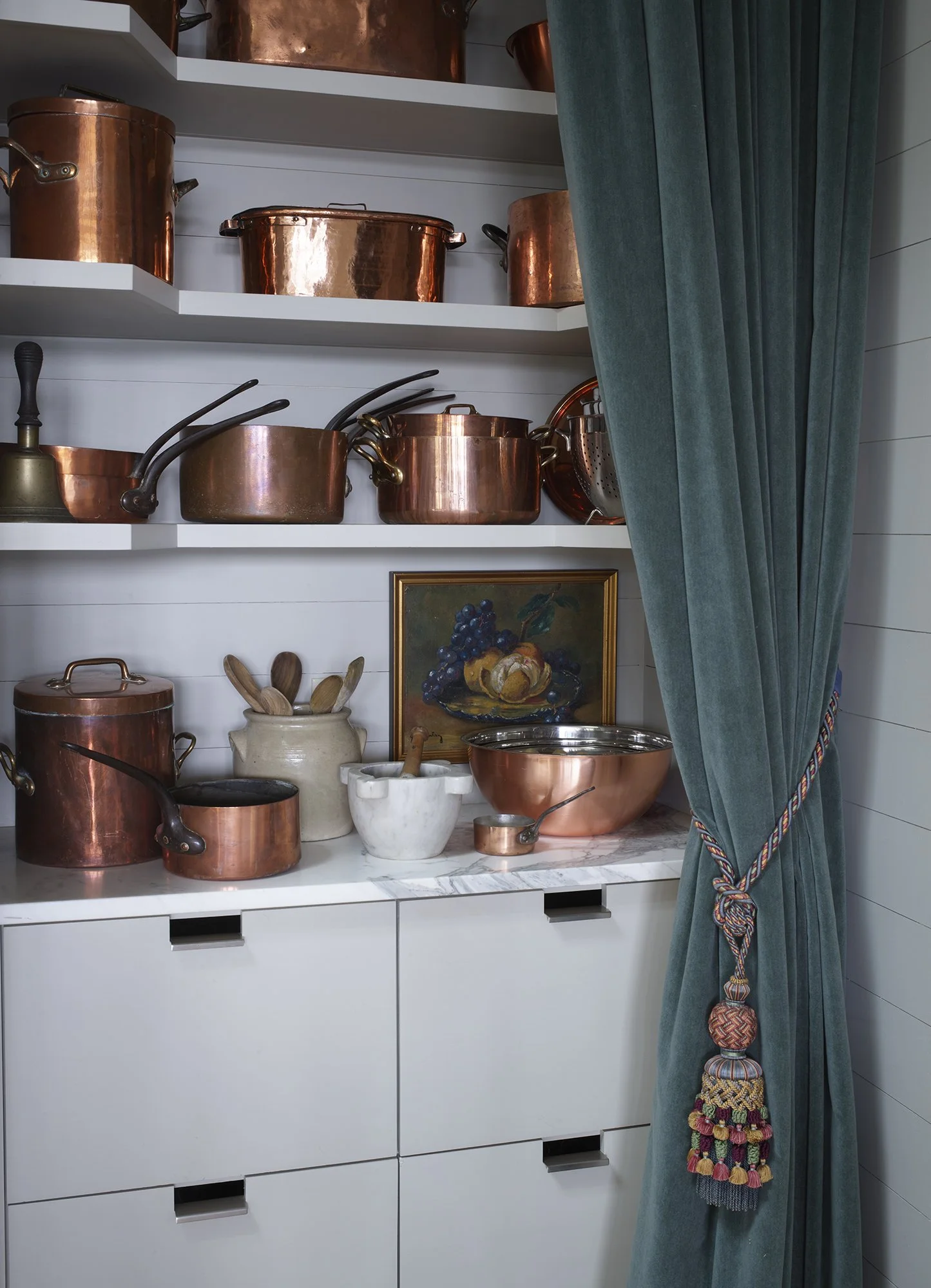 SU1082_McAlpine_Roland_Kitchen5_Hero copy.jpg