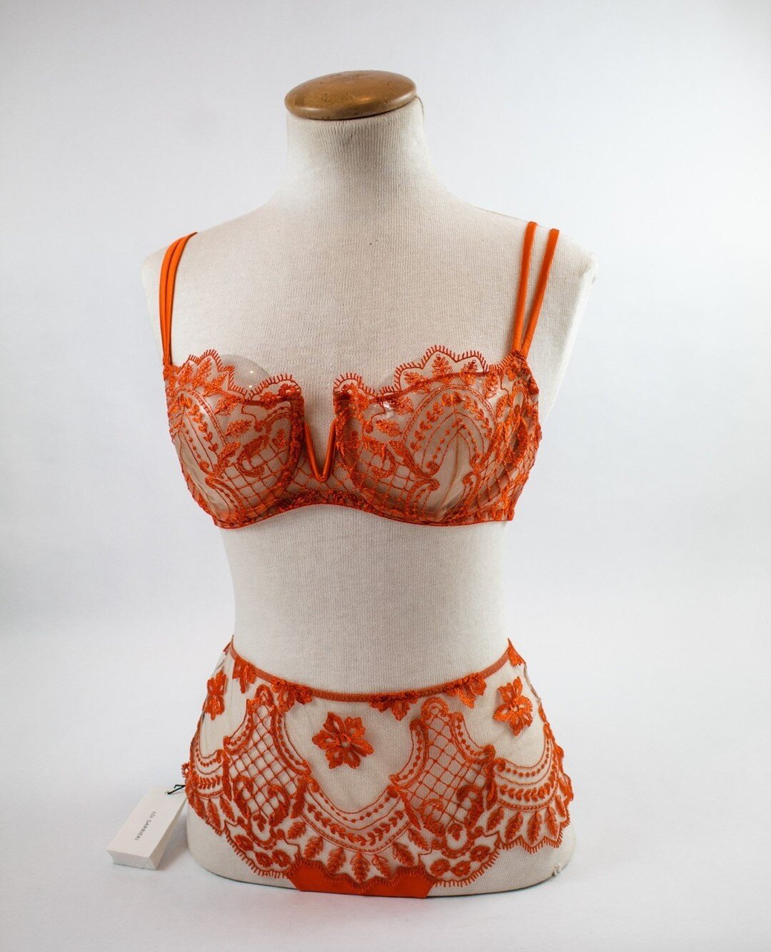 Orange Bra with Demi Cup ✨Designed by I.D. Sarrieri⁠
⁠
Tap the link in bio to #ShopJaryam ⁠
.⁠
.⁠
.⁠
.⁠
#lingerie #lingerieboutique #washingtondc #georgetowndc #shopsmall #shoplocal #idsarrieri #lingerielover #lingerieaddict