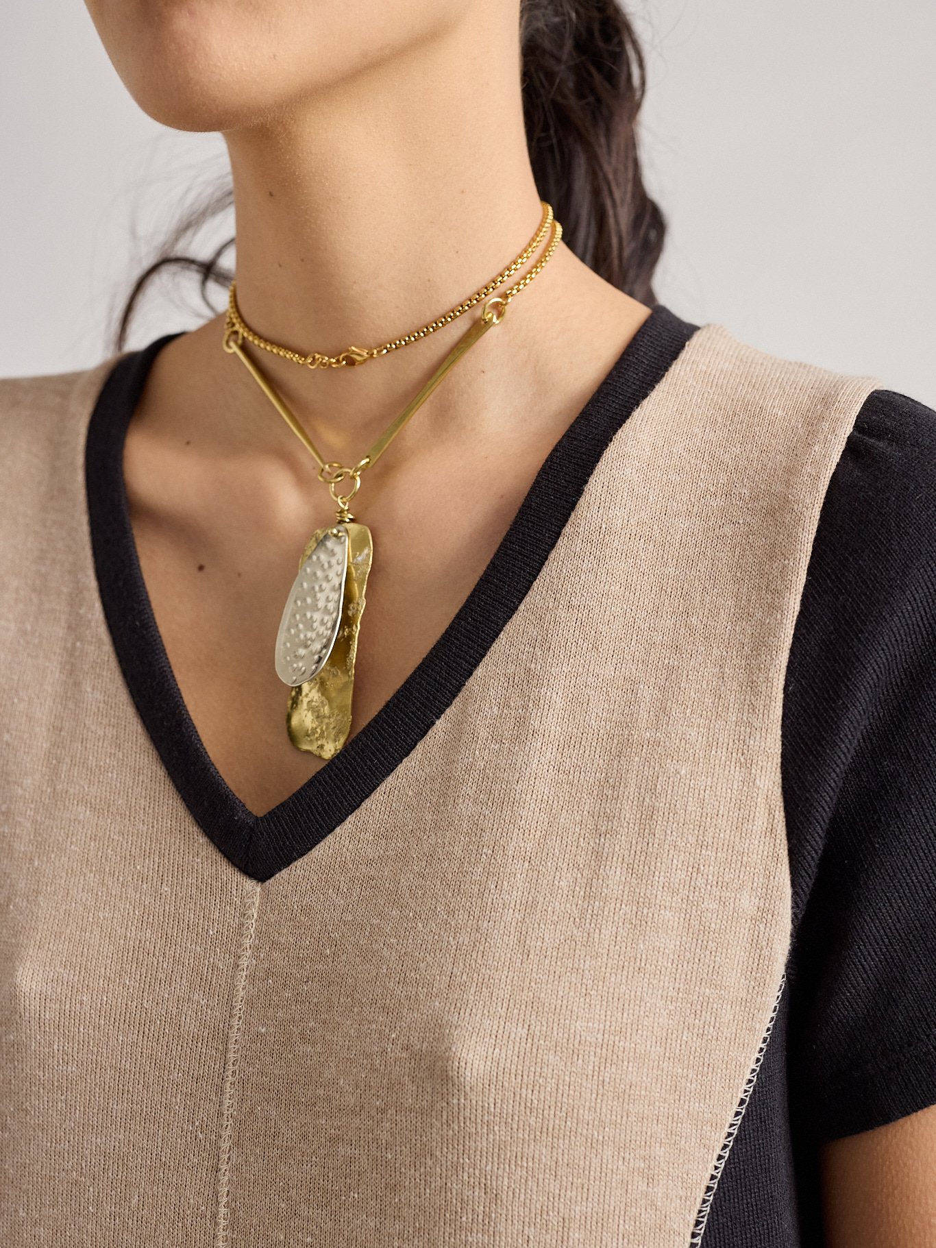 Runa Necklace.jpg
