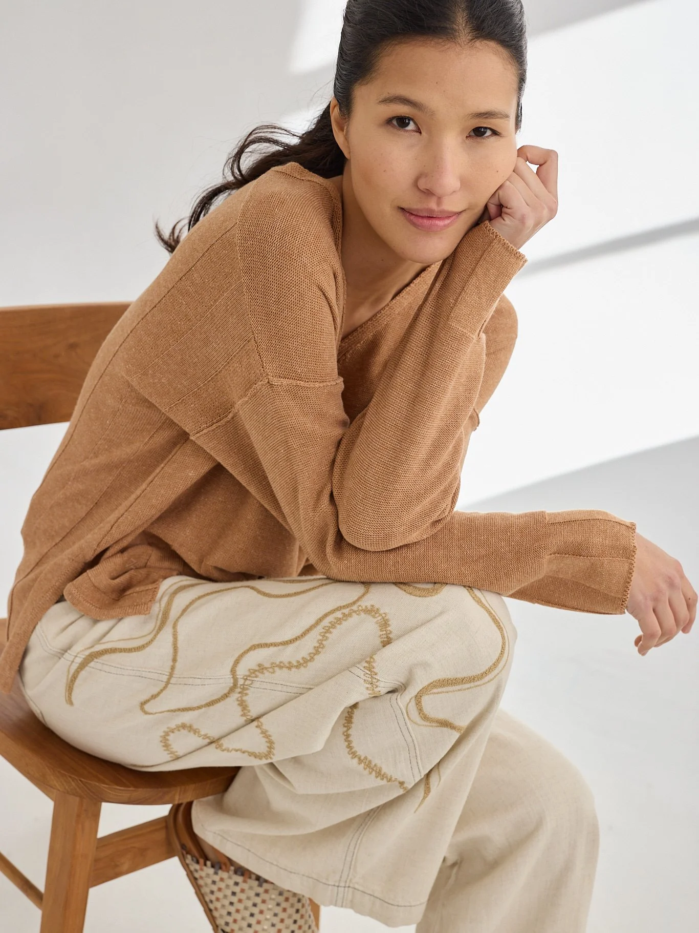 Magnes Embroidered Pant(5).jpg