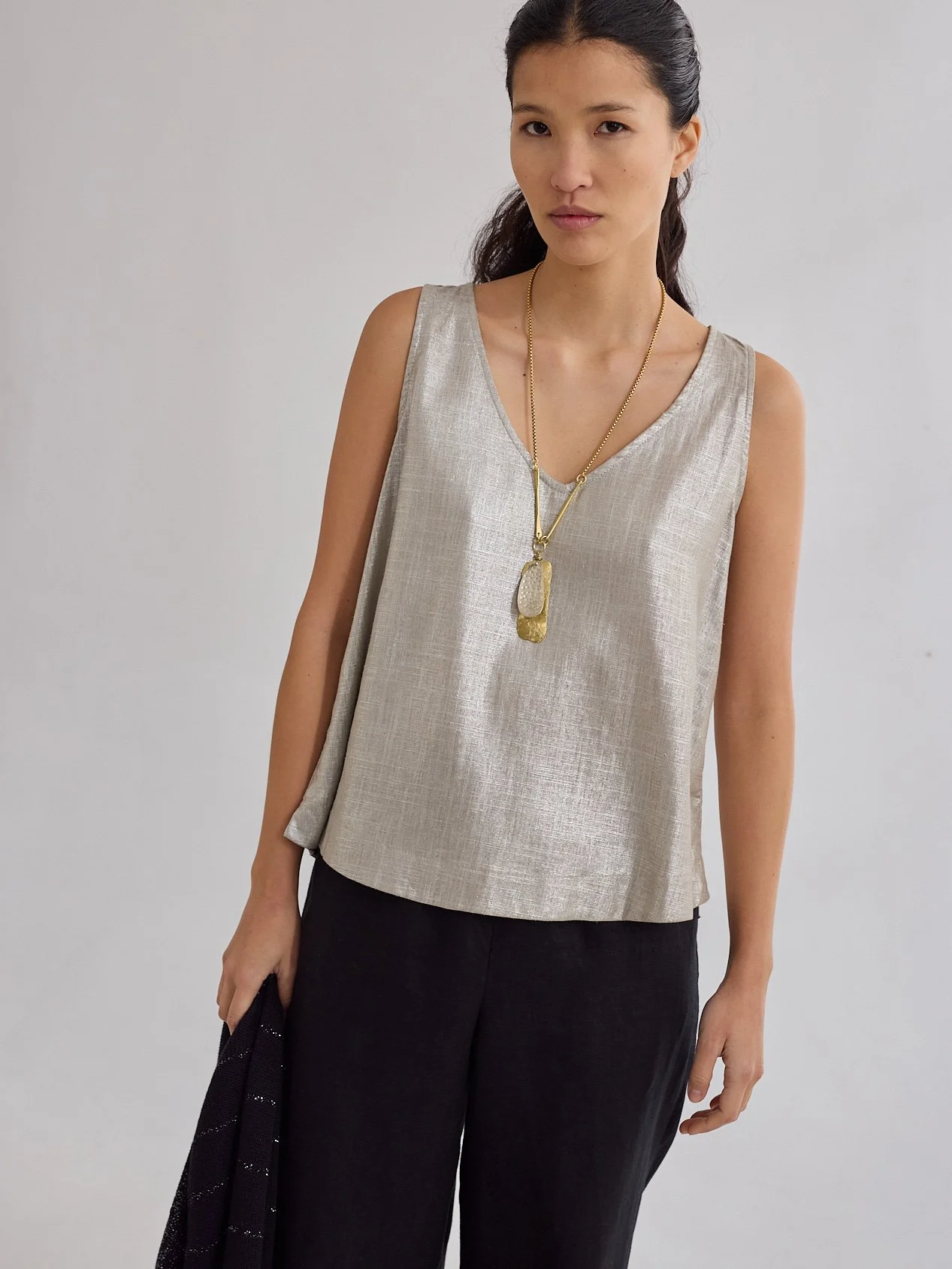 Aruetas Metallic Top.jpg
