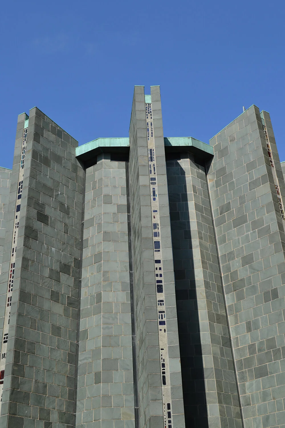 Coventry Cathedral Basil Spence Modernist Architecture