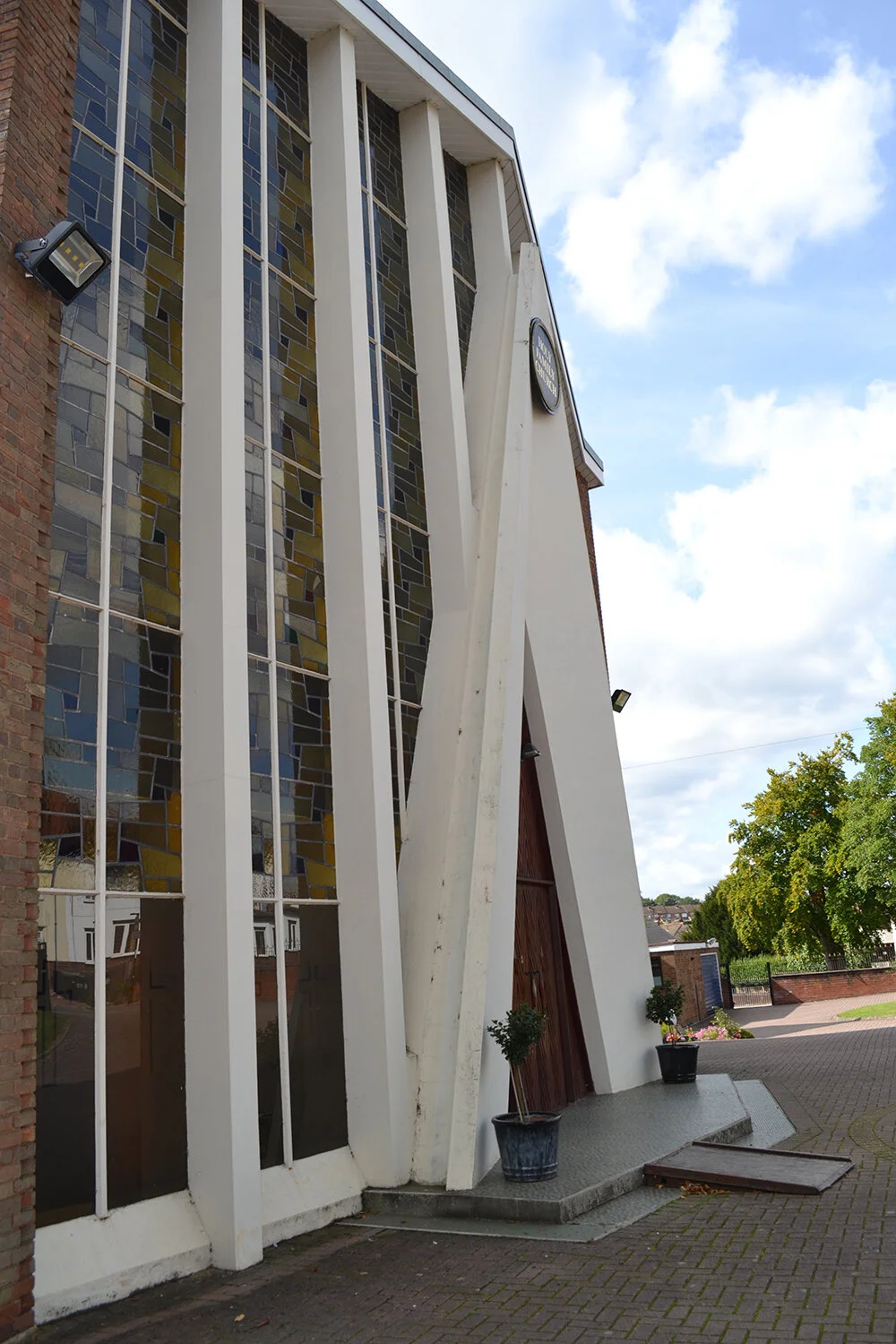 Coventry Church Modernist Holy Family Architecture