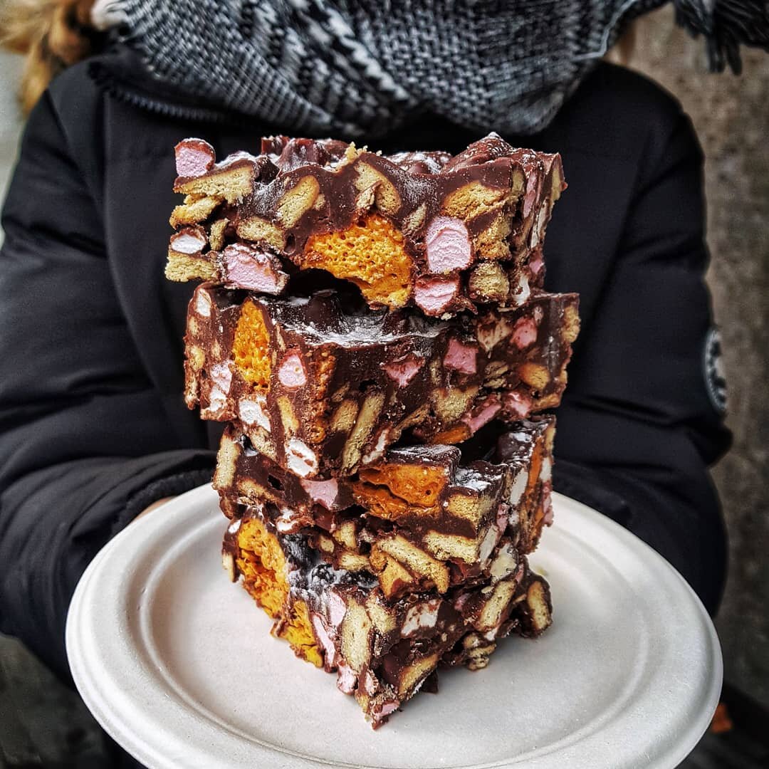 Afternoon happy people! If you missed out on these Rocky roads encrusted with honeycomb last weekend, worry not! We have another batch ready for you this weekend. @scfoodmarket. Sadly, it will be our last weekend at the market this year too :( But wi