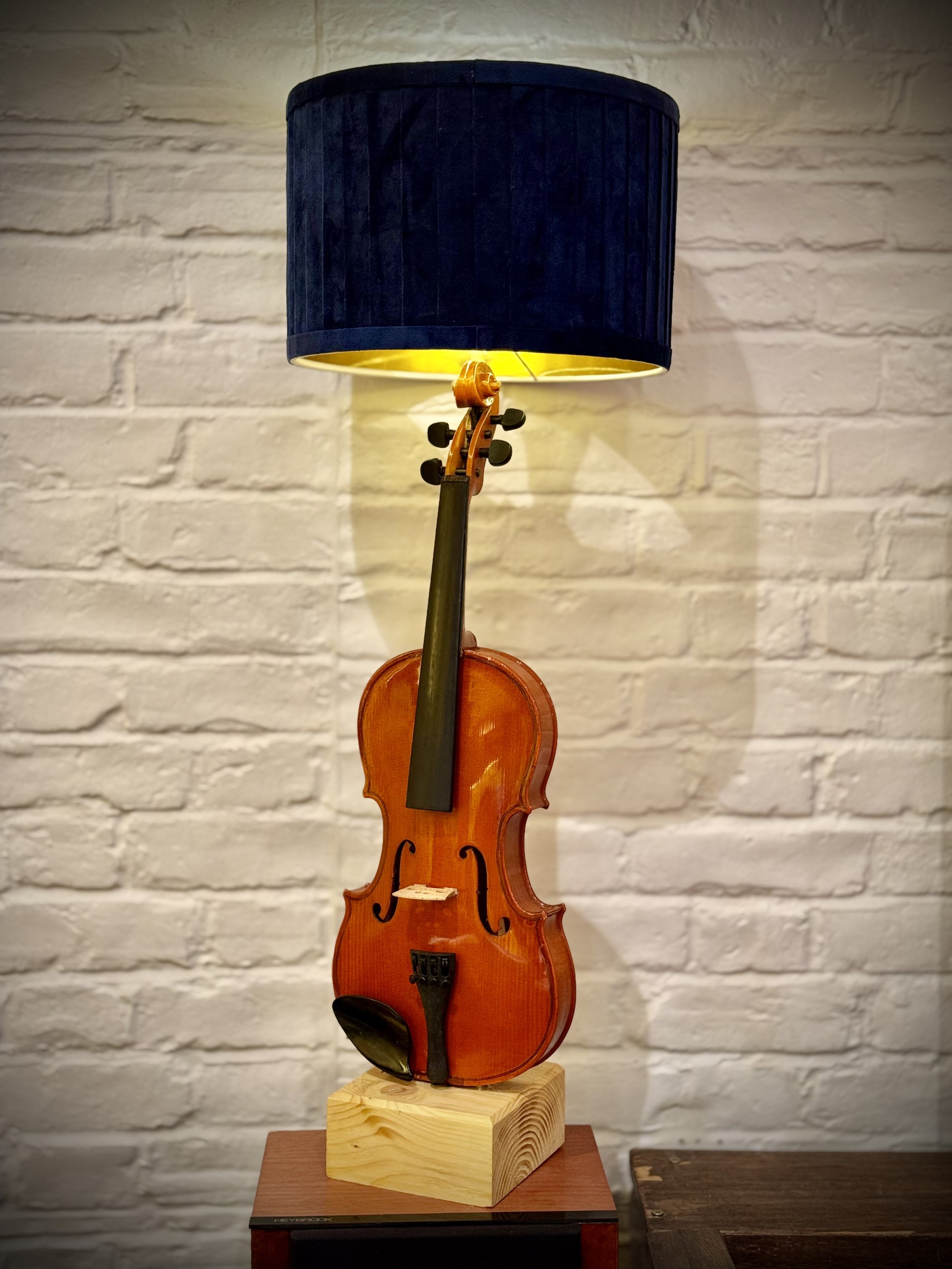 Violin Lamp