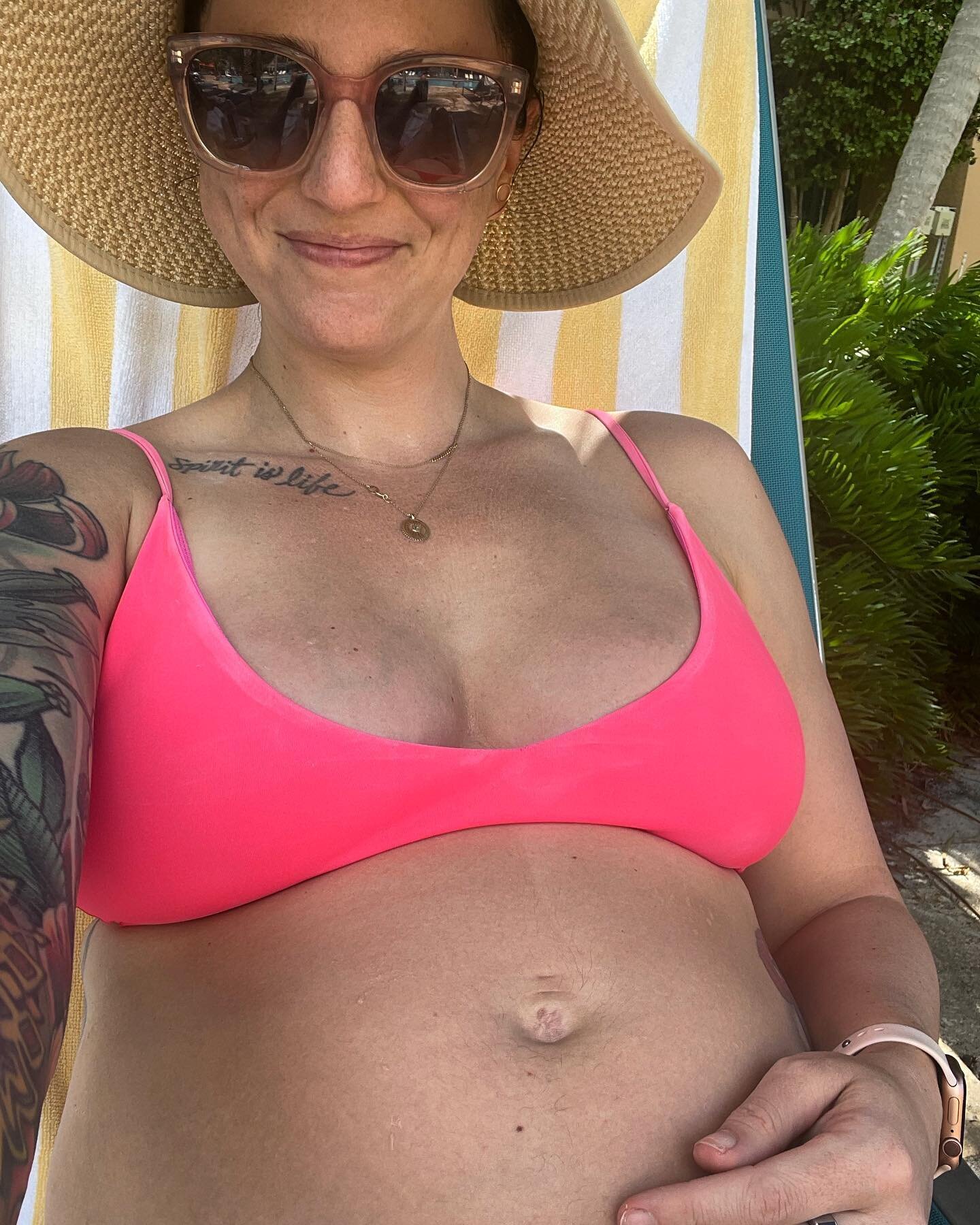 Me and the bump are OOO drinking virgin pina coladas in key west. 

Regularly scheduled programming will be back next week.

Forever thankful for a life and a partner that allow me to rest and truly soak up this sweet season.