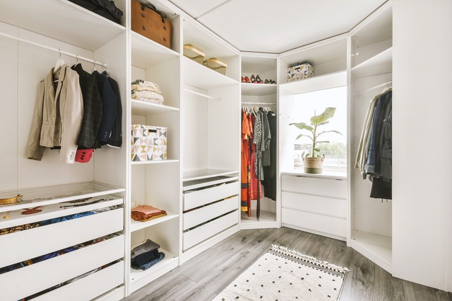 How to Achieve a Successful Closet Makeover