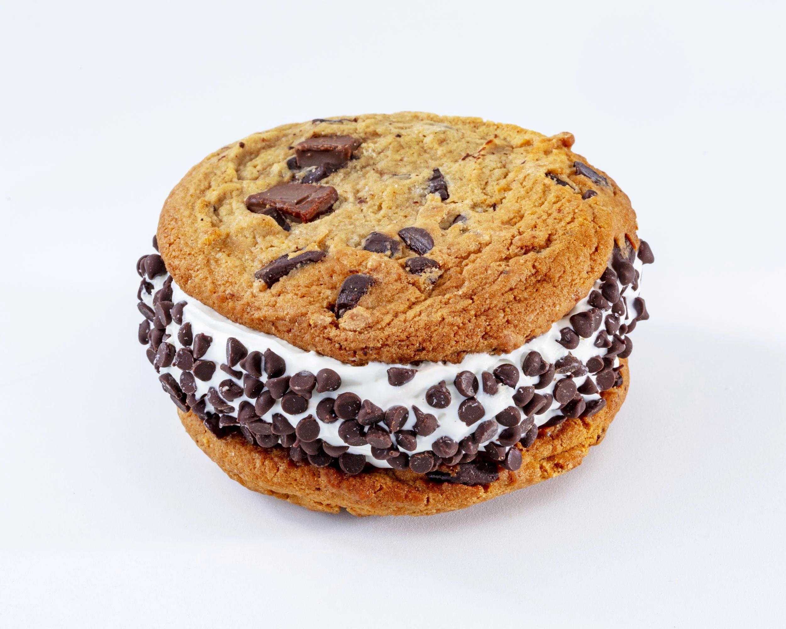 CHOC CHUNK JUMBO.jpg