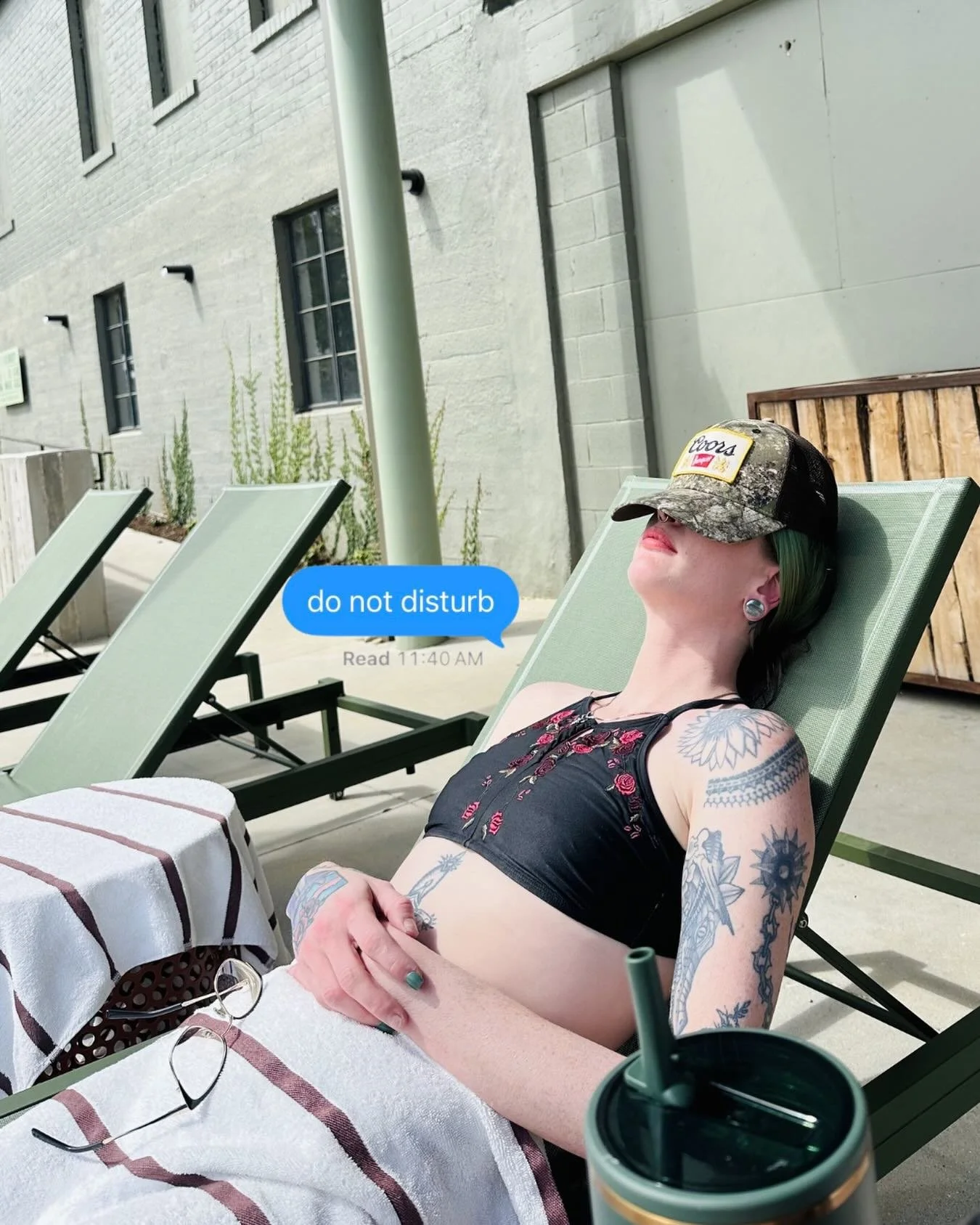 LOW DOWN WILL OPEN AT 8PM TONIGHT because the crew has a well deserved day at the spa! If you need them&hellip; don&rsquo;t! 

Not until 8pm anyway ;)