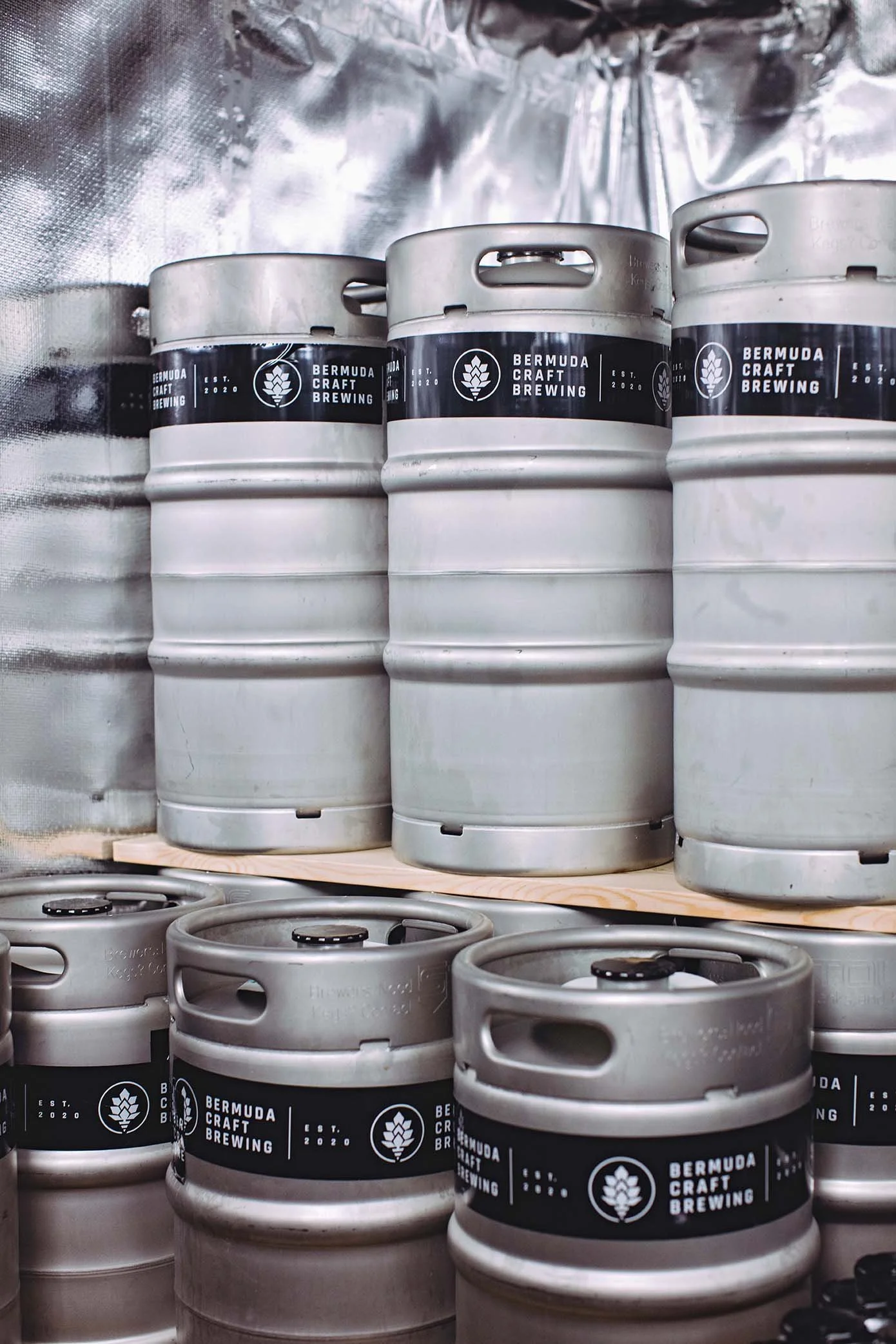 BERMUDACRAFTBREWING-9219PS_lo.jpg