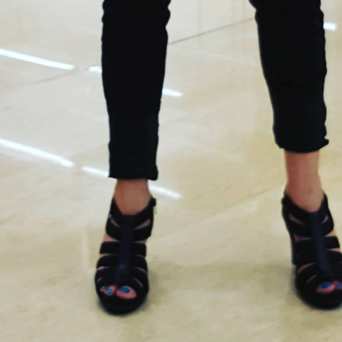 #shoppers #black #shoes #blackjeans #shopaholic #shopwithme