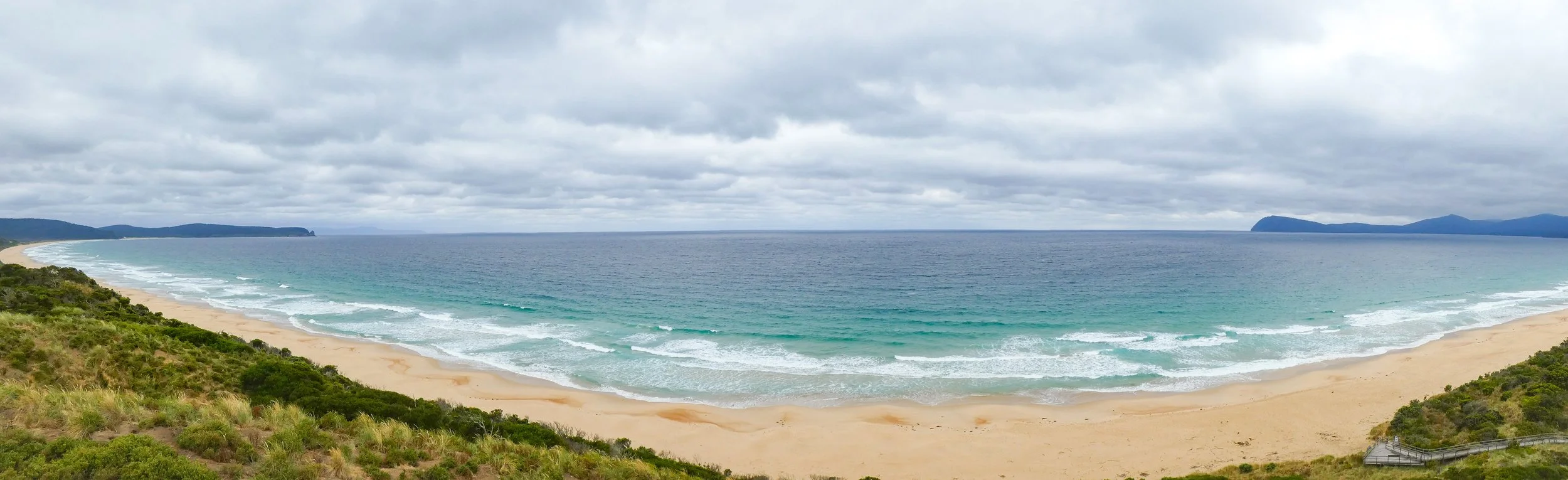 Bruny Island Lookout Panarama.jpg