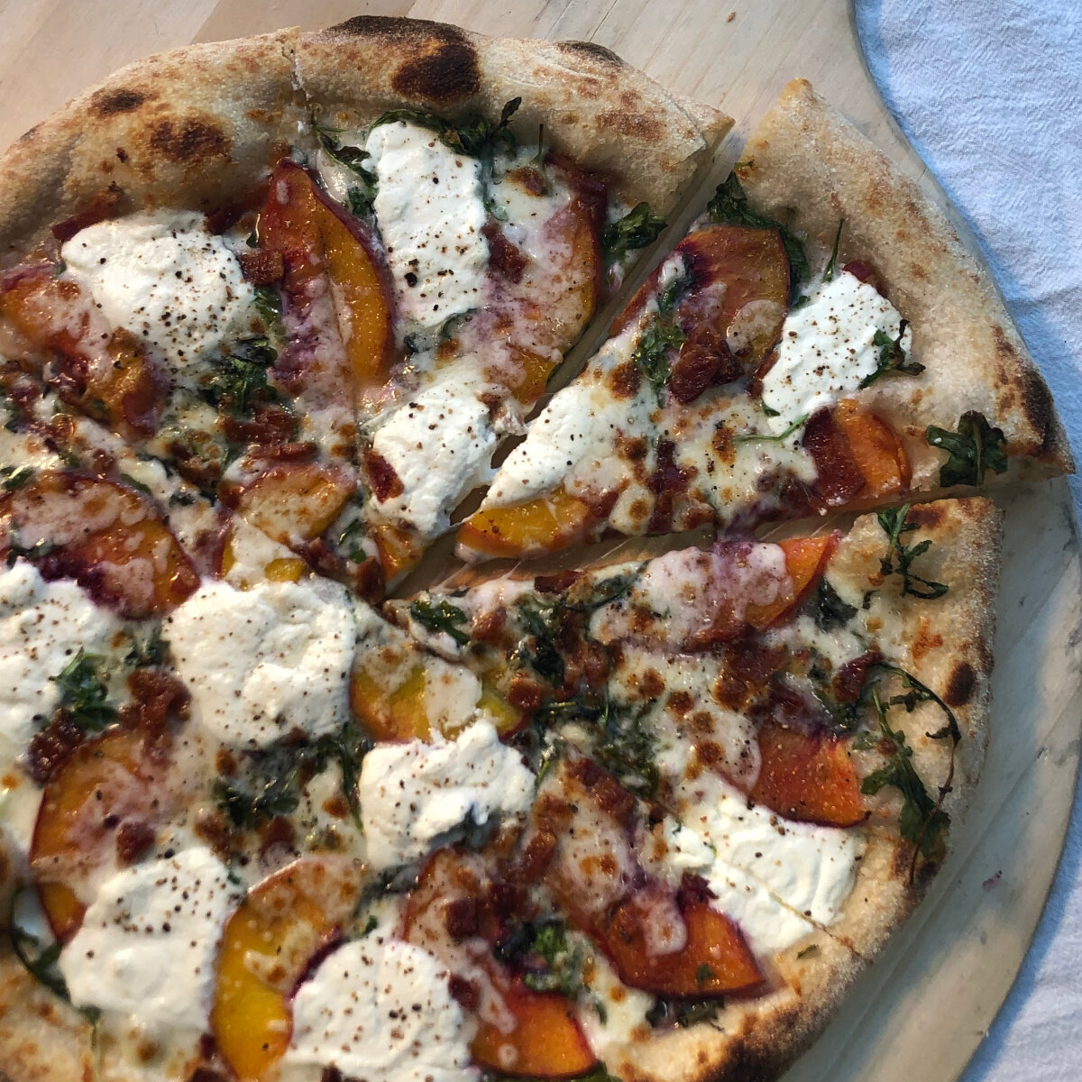 Peach, arugula, goat cheese, black pepper, ___ vin.jpg