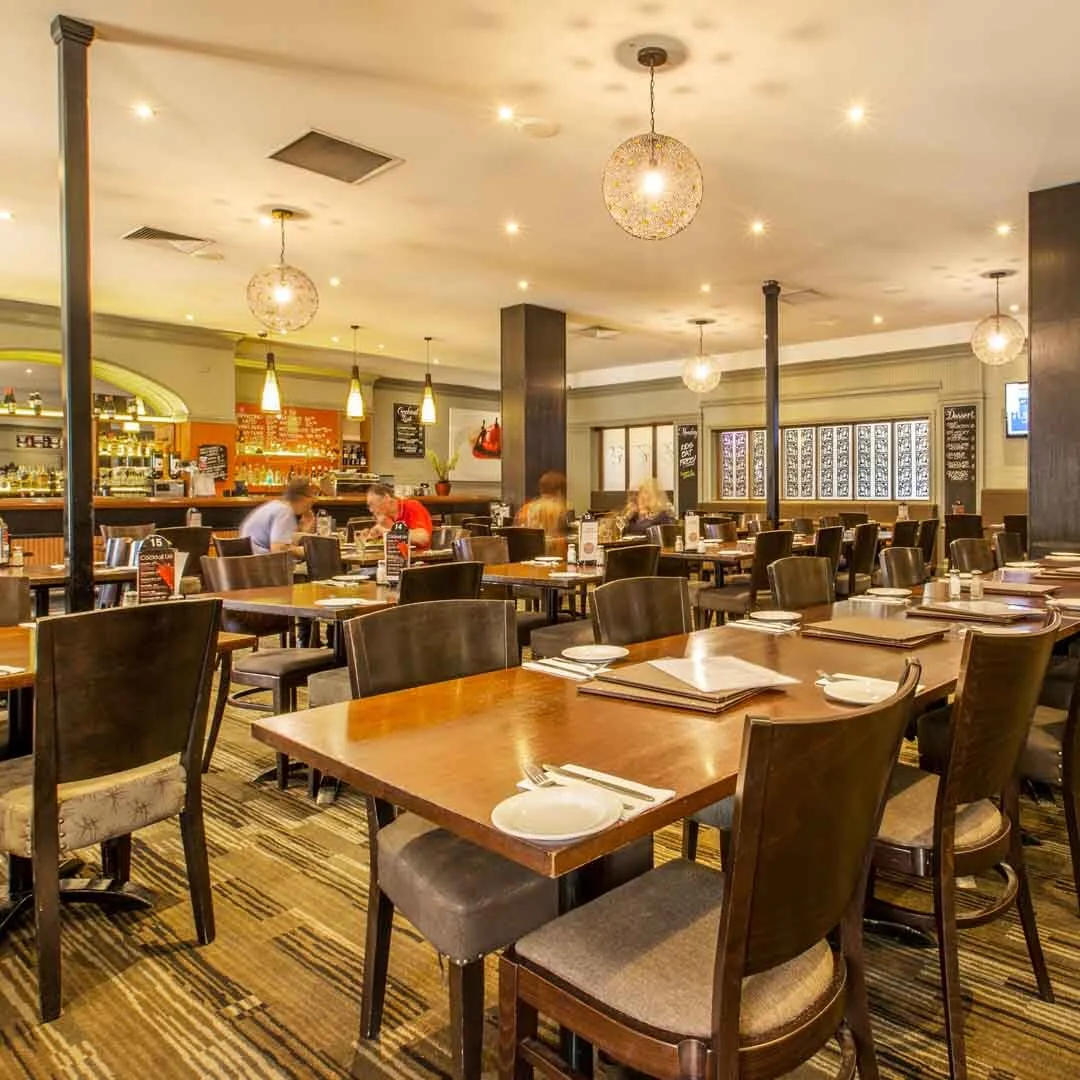 Home-Supp Content-Family Bistro-Square.jpg